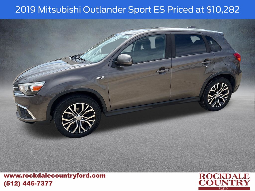 2019 Mitsubishi Outlander Sport 2.0 ES 2WD CVT's photo