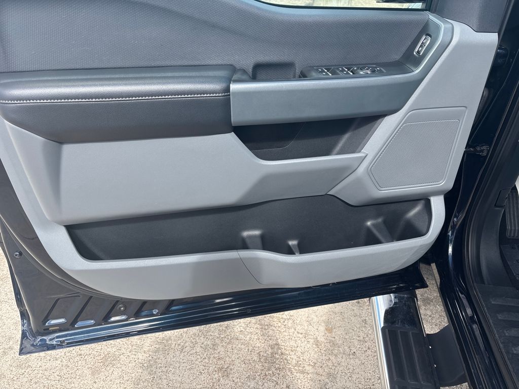 2023 Ford F-150 XLT - Photo 11
