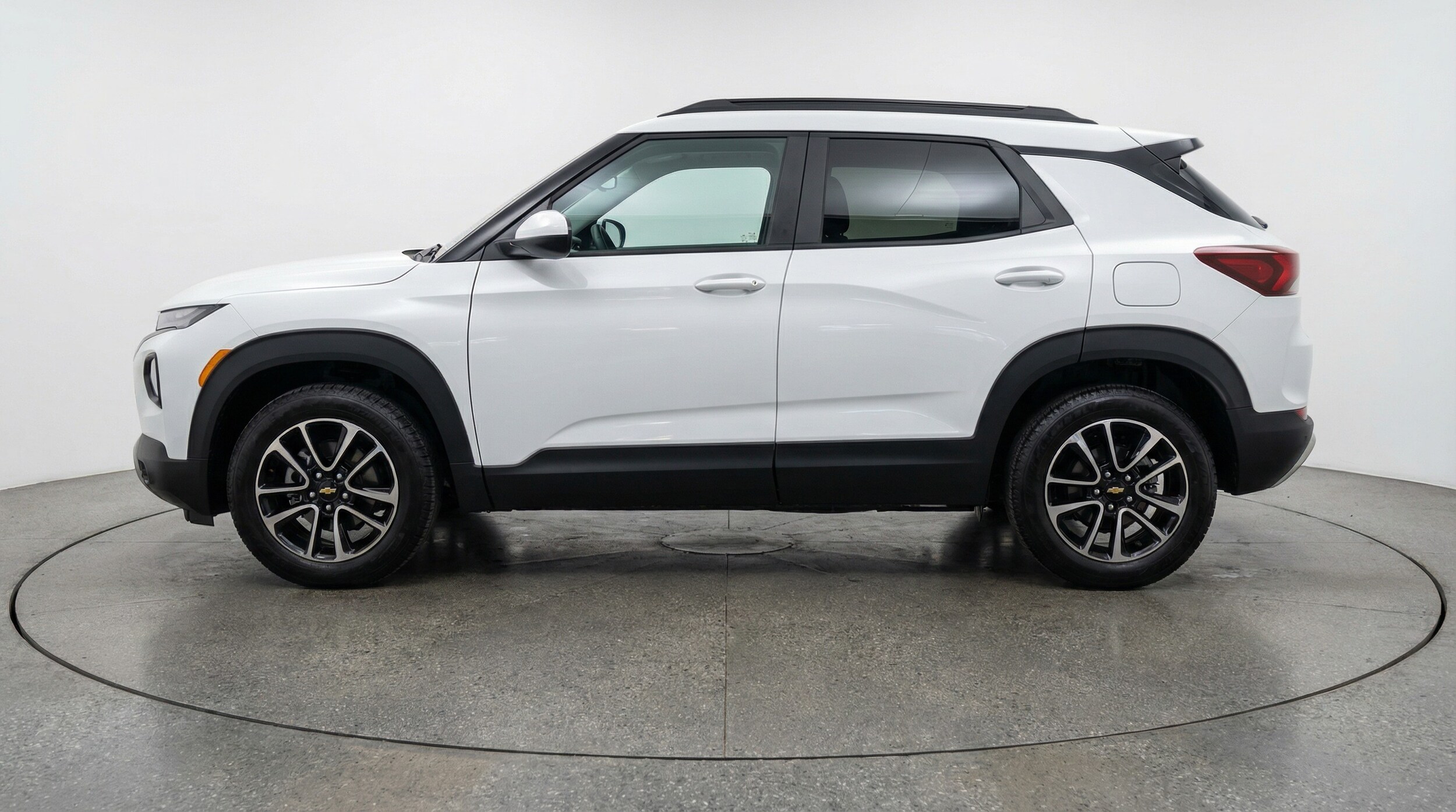 Thumbnail: 2025 Chevrolet TrailBlazer - 4