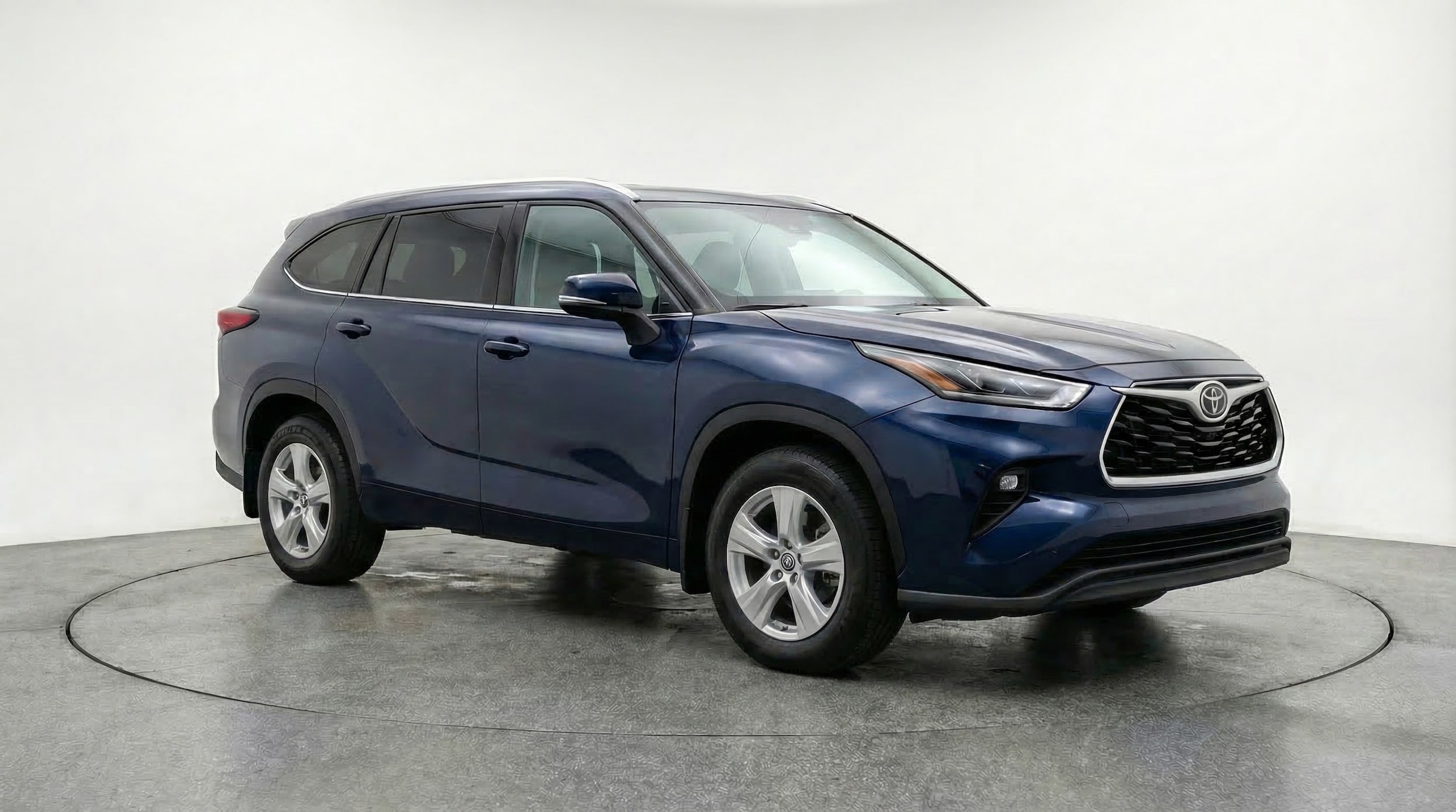 Thumbnail: 2025 Toyota Highlander - 1