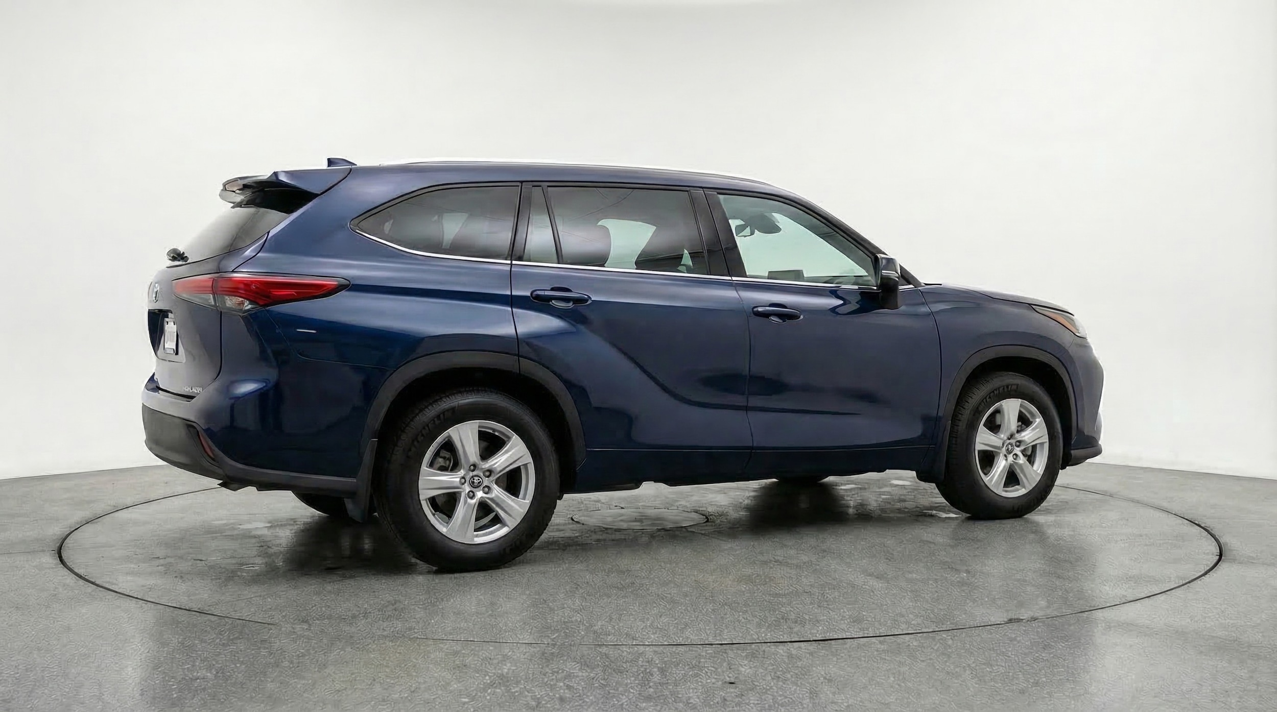 Thumbnail: 2025 Toyota Highlander - 7