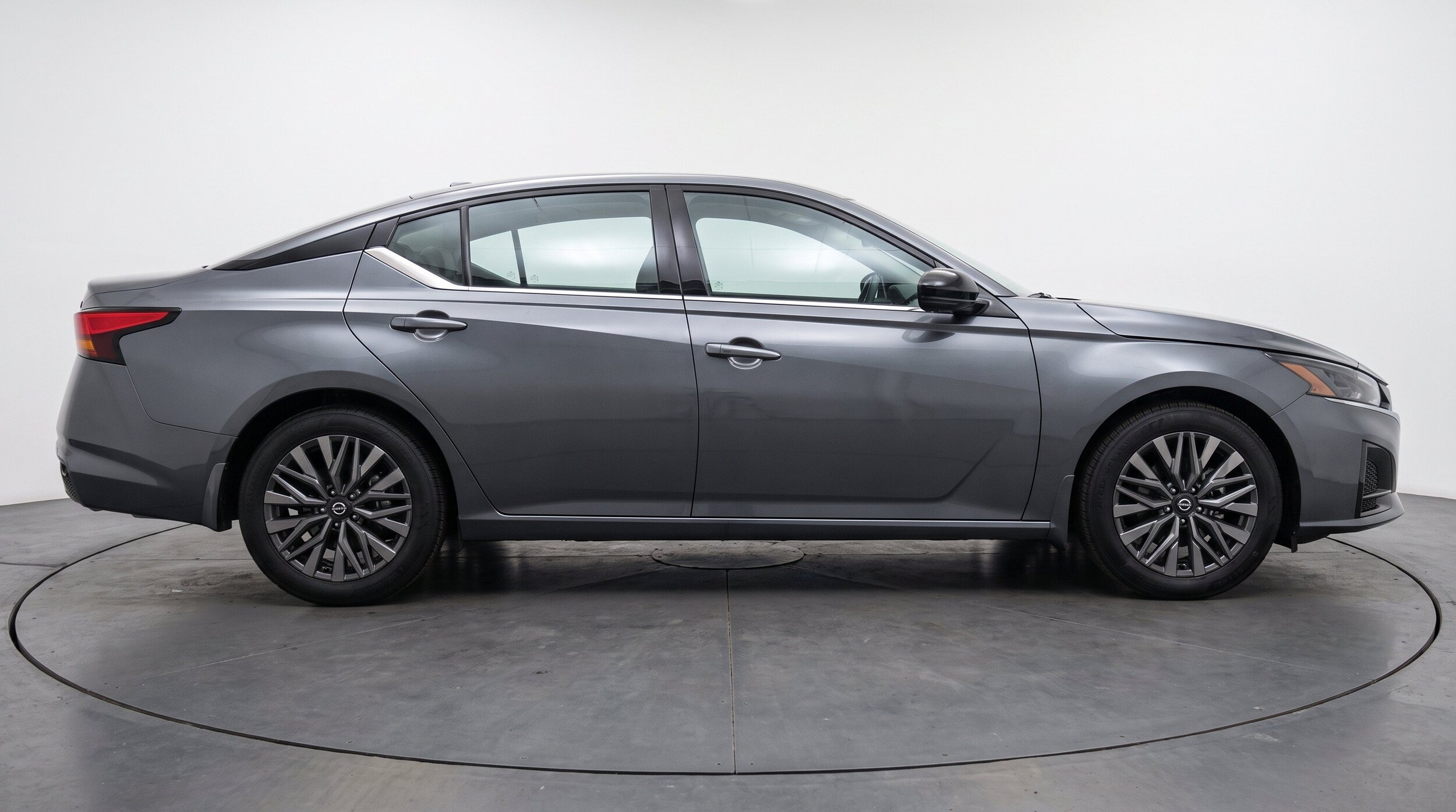 Thumbnail: 2026 Nissan Altima - 10