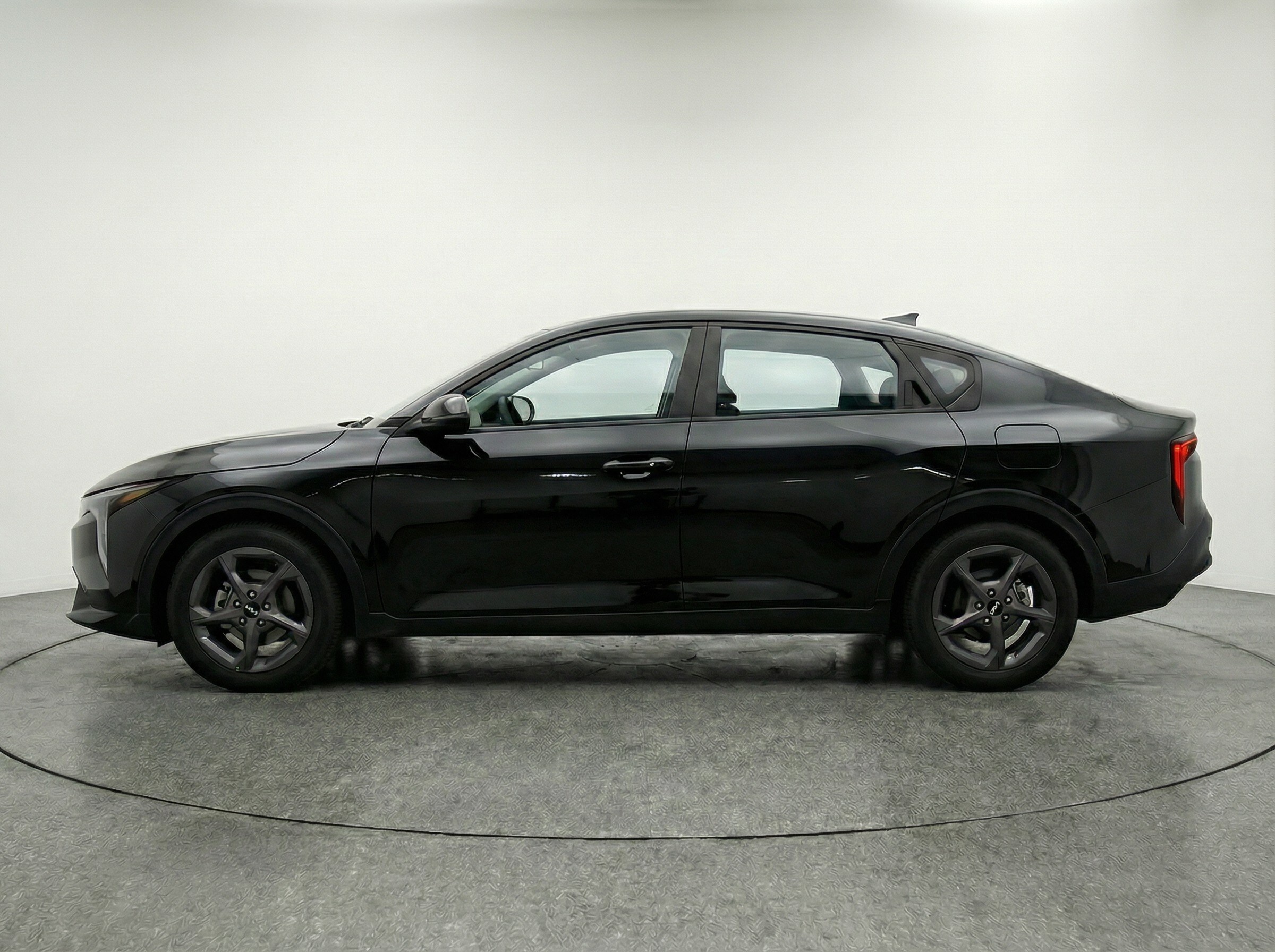 Thumbnail: 2025 Kia K4 - 4