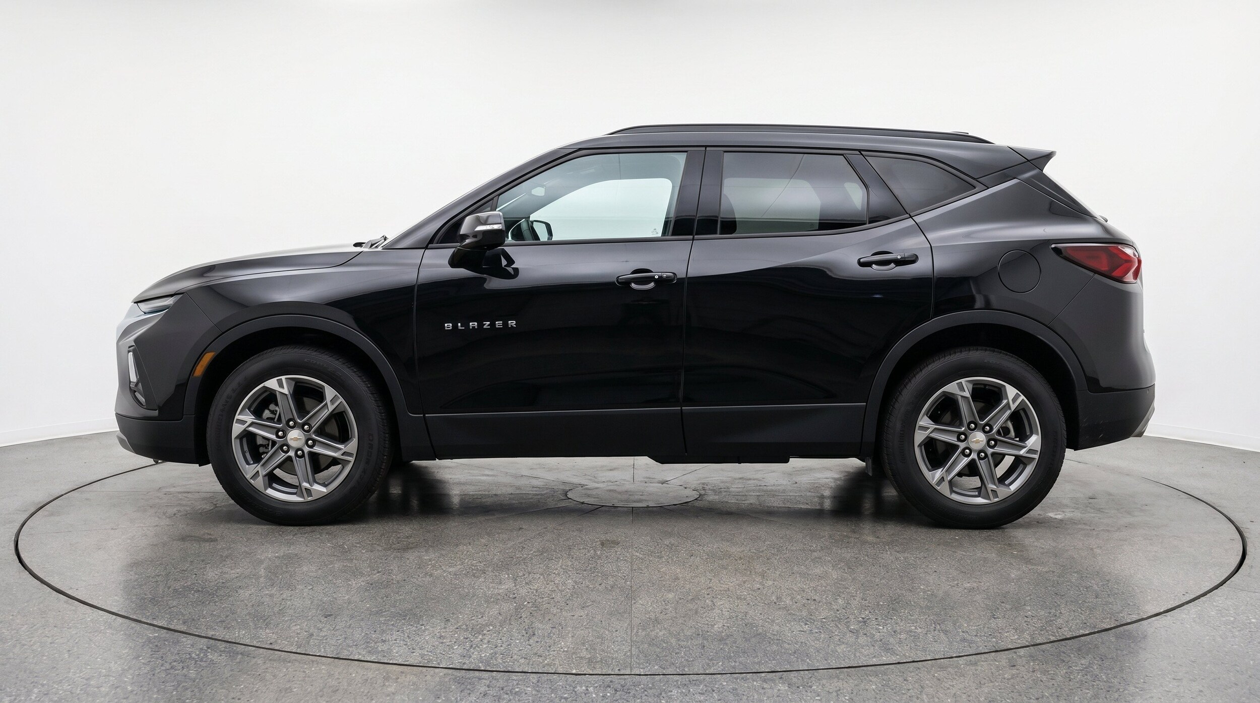 Thumbnail: 2025 Chevrolet Blazer - 5