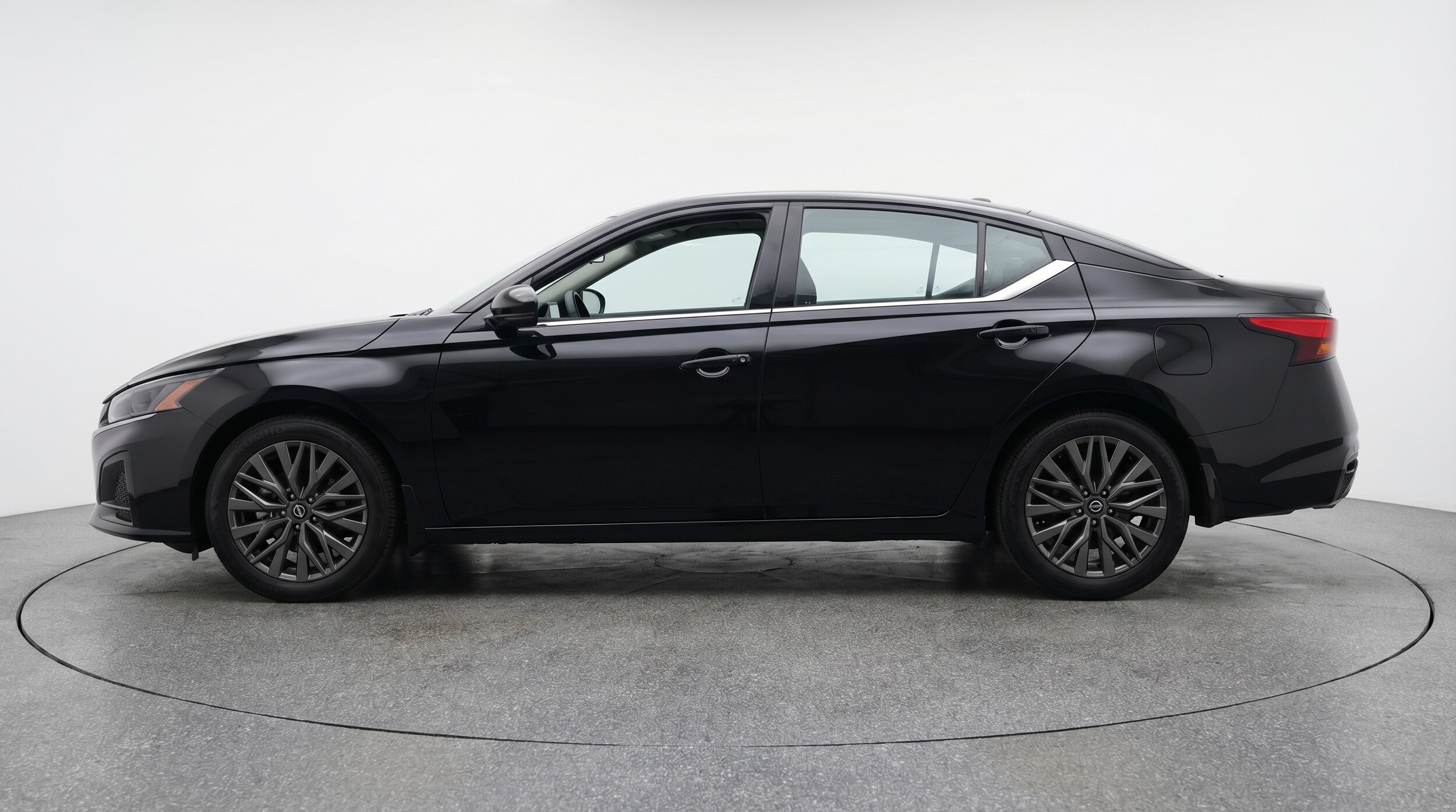 Thumbnail: 2026 Nissan Altima - 4
