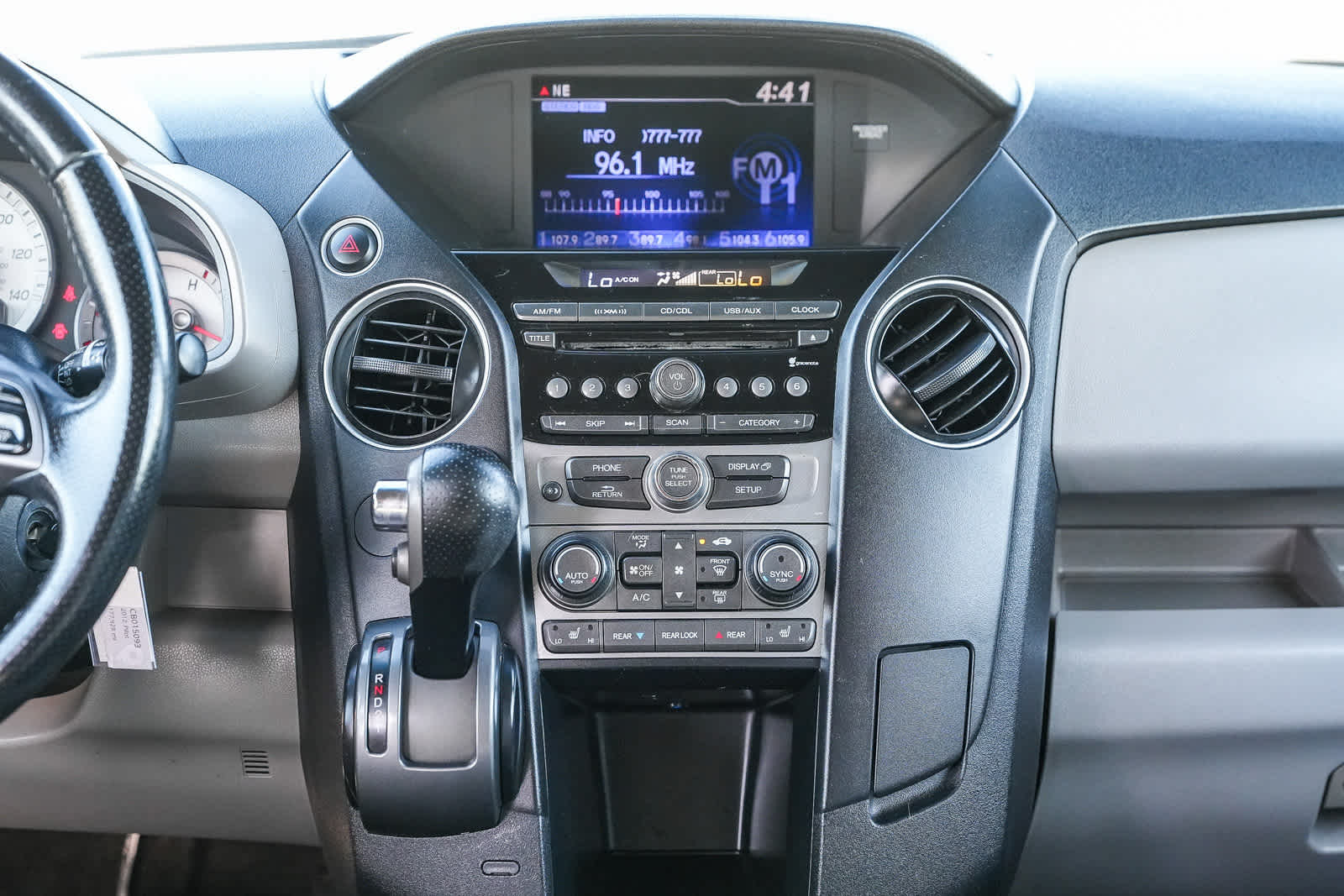 Thumbnail: 2012 Honda Pilot - 13