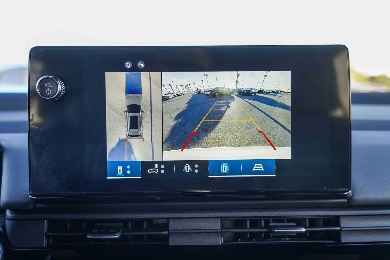 Thumbnail: 2024 Honda Prologue - 24