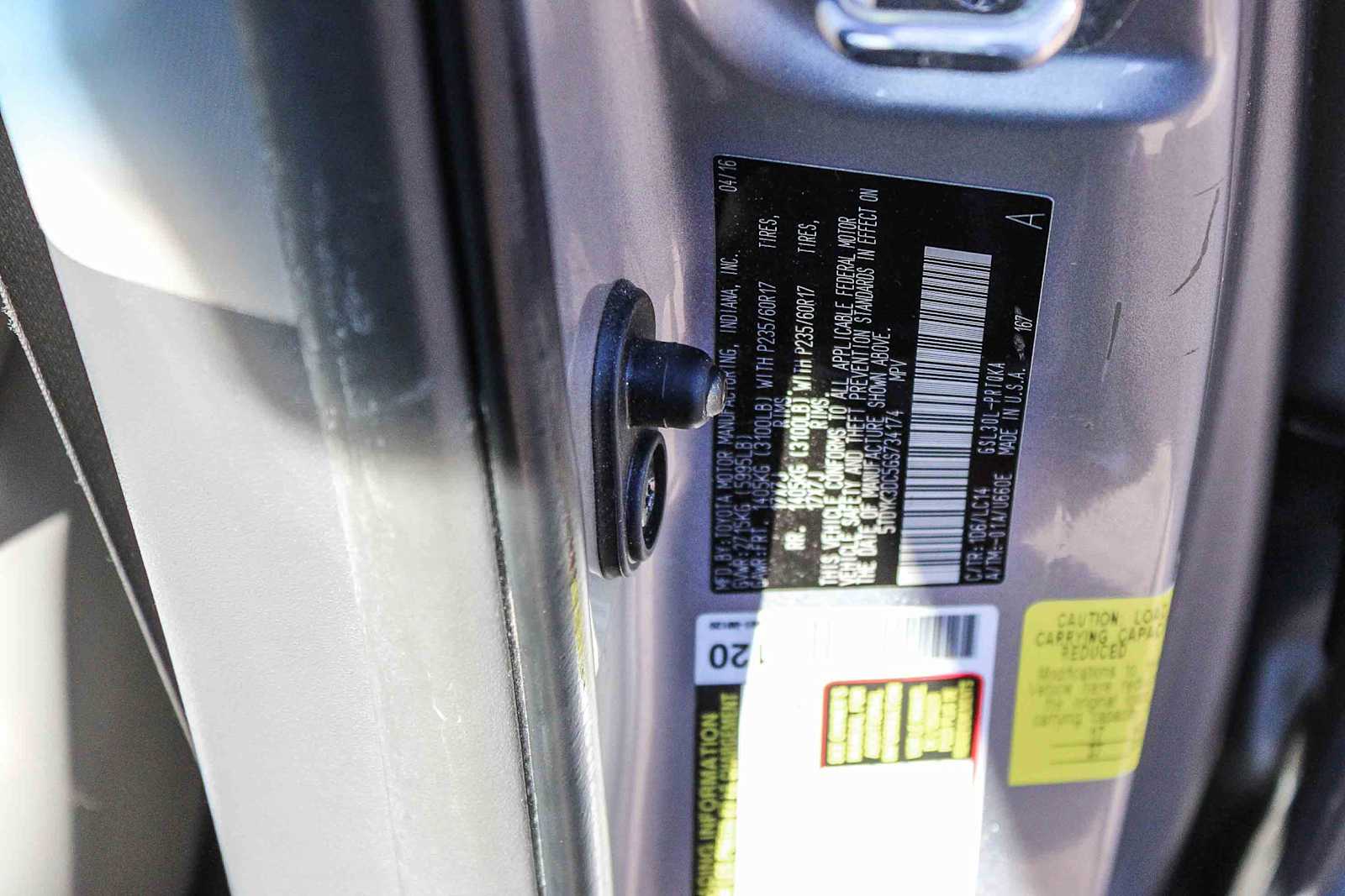 Thumbnail: 2016 Toyota Sienna - 25