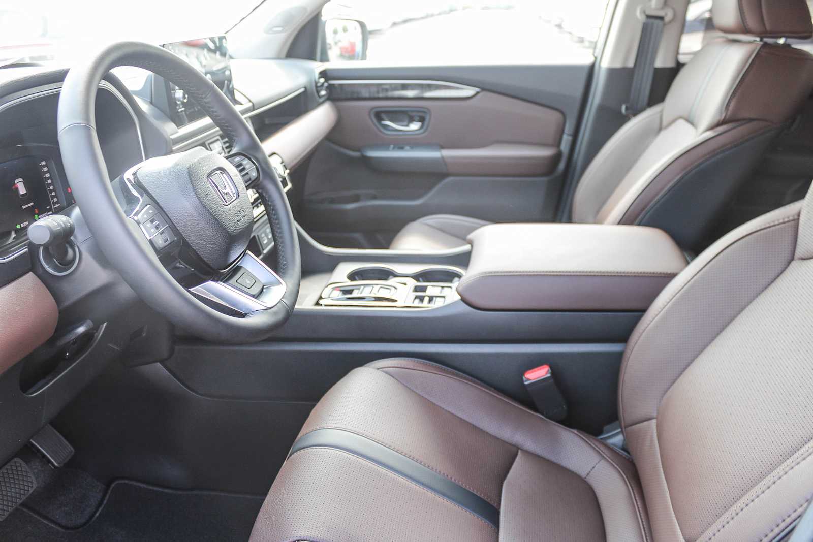 Thumbnail: 2025 Honda Pilot - 18