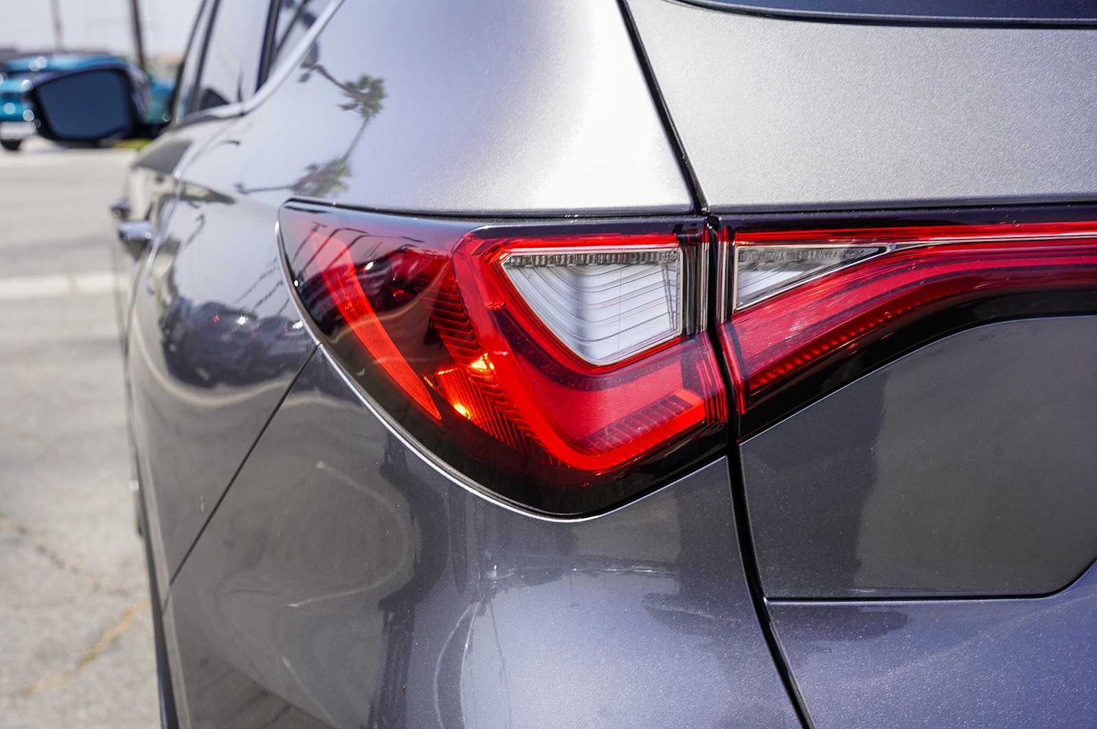 Thumbnail: 2022 Acura MDX - 7