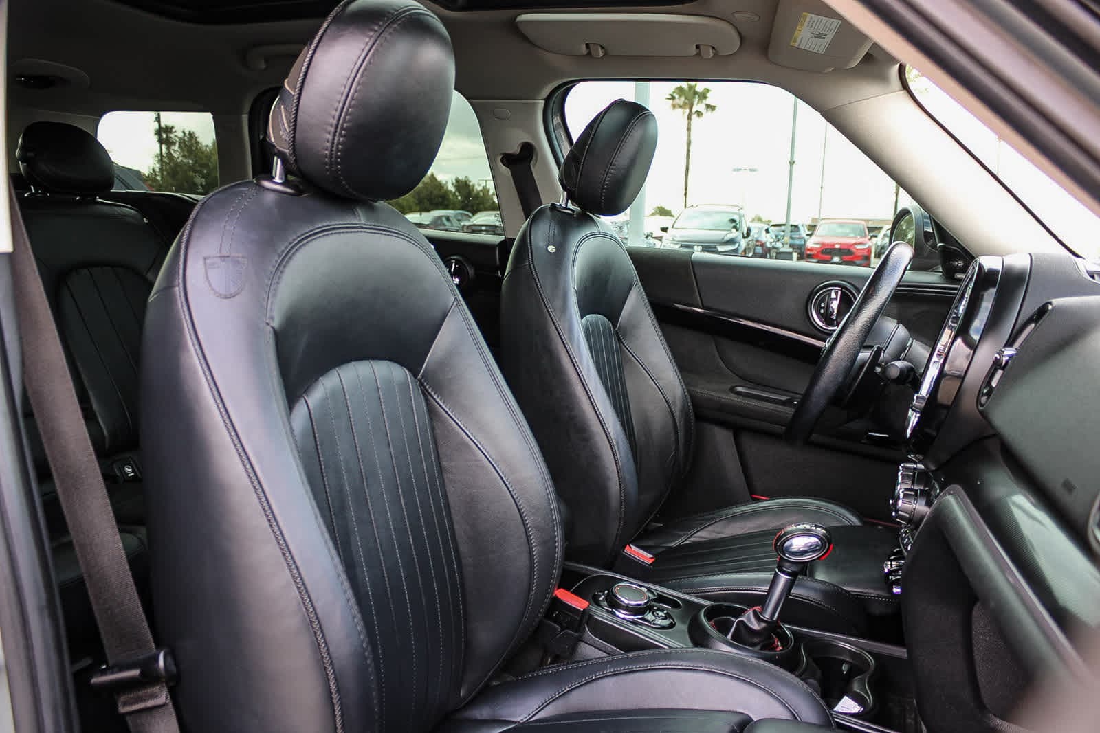 Thumbnail: 2019 MINI Cooper Countryman - 16