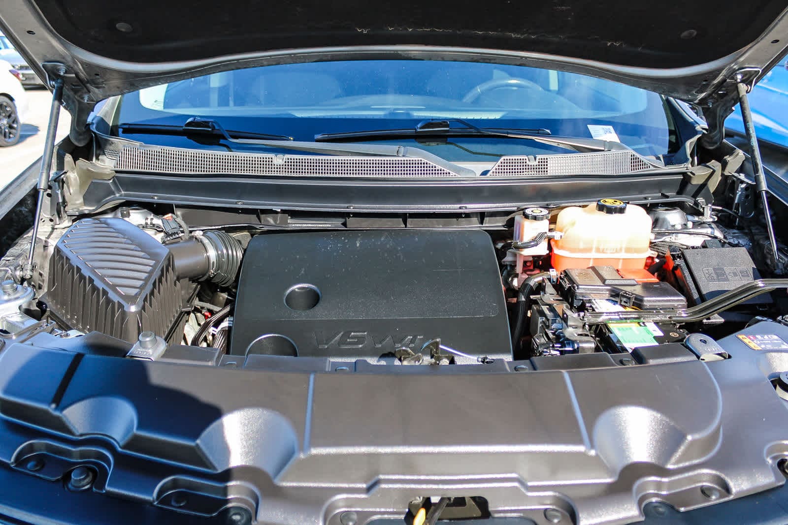 Thumbnail: 2019 Chevrolet Traverse - 30