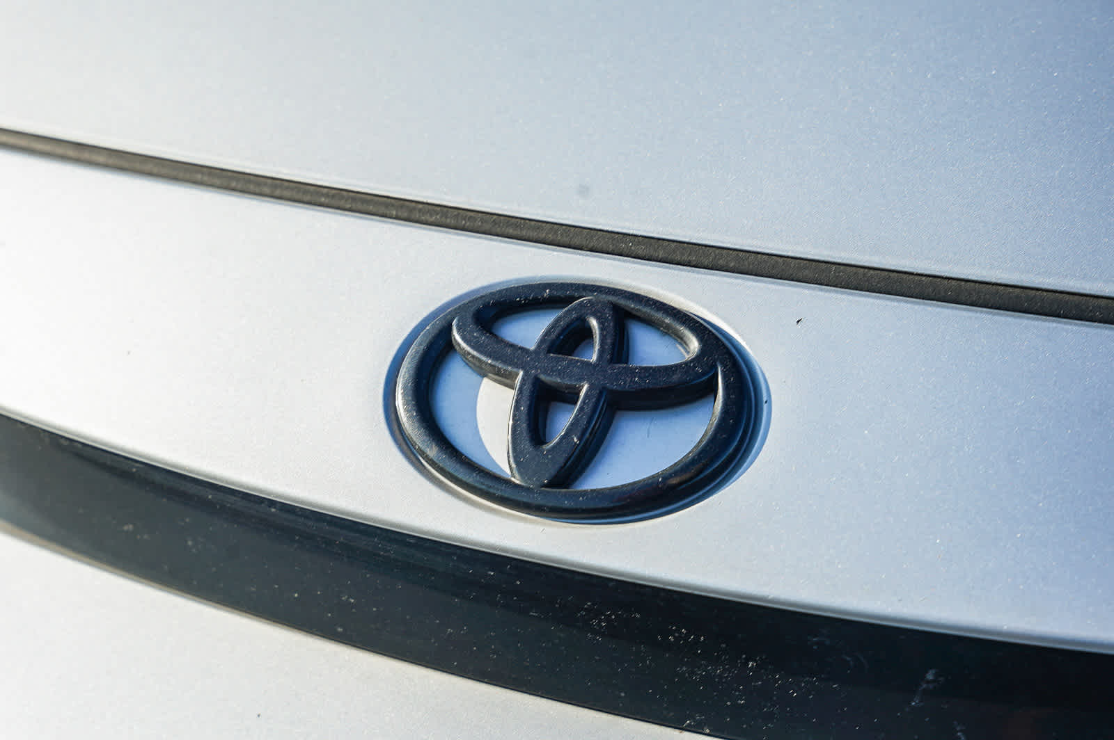 Thumbnail: 2023 Toyota Corolla - 11