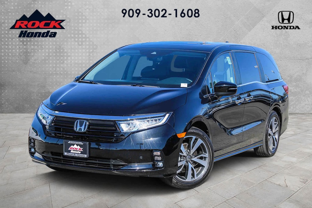 Certified 2024 Honda Odyssey Touring Van