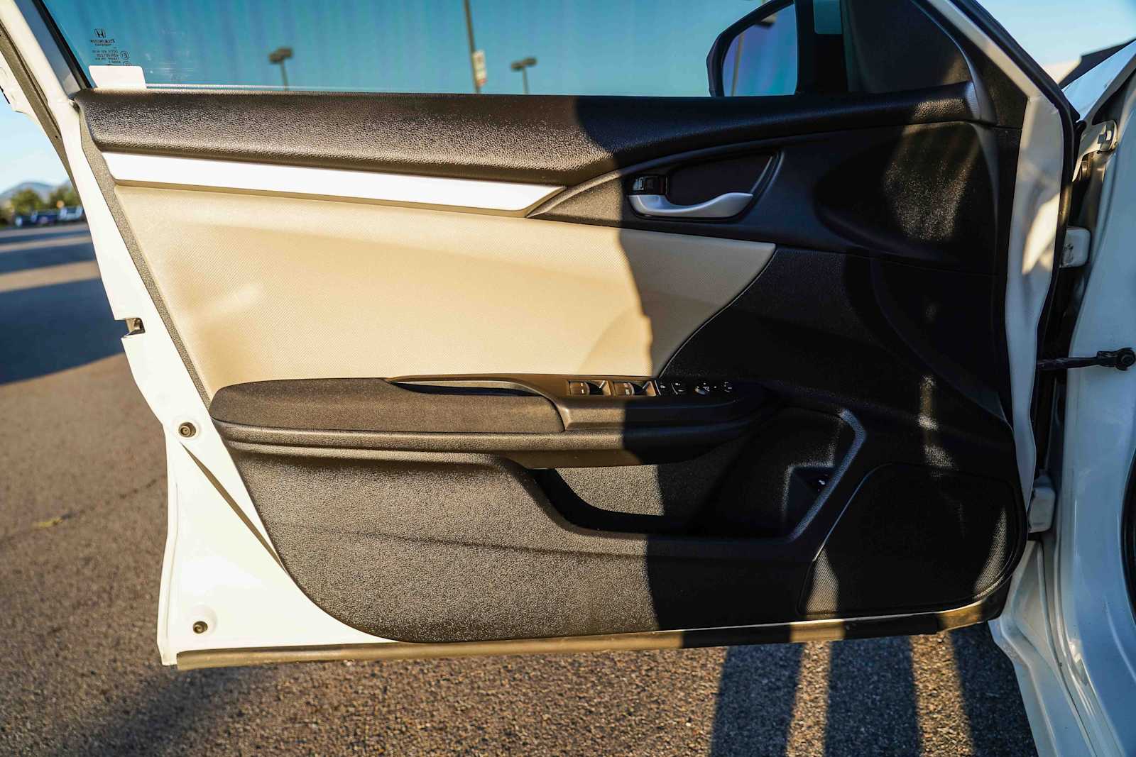 Thumbnail: 2016 Honda Civic - 20