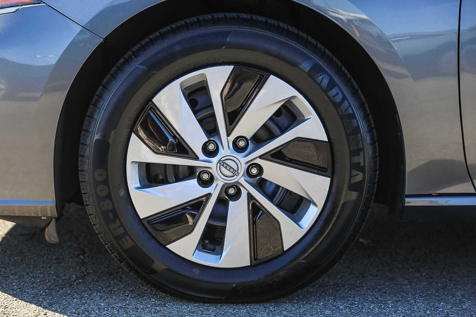 Thumbnail: 2023 Nissan Altima - 10