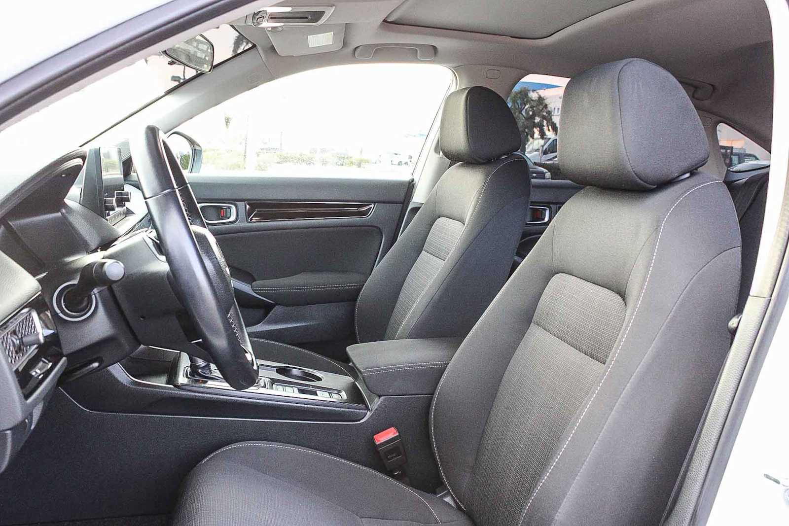 Thumbnail: 2024 Honda Civic - 16