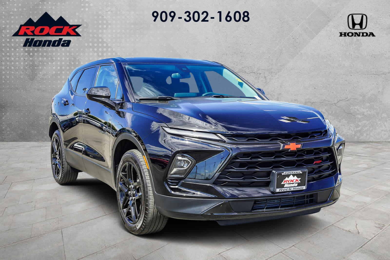 2023 Chevrolet Blazer 2LT photo 3