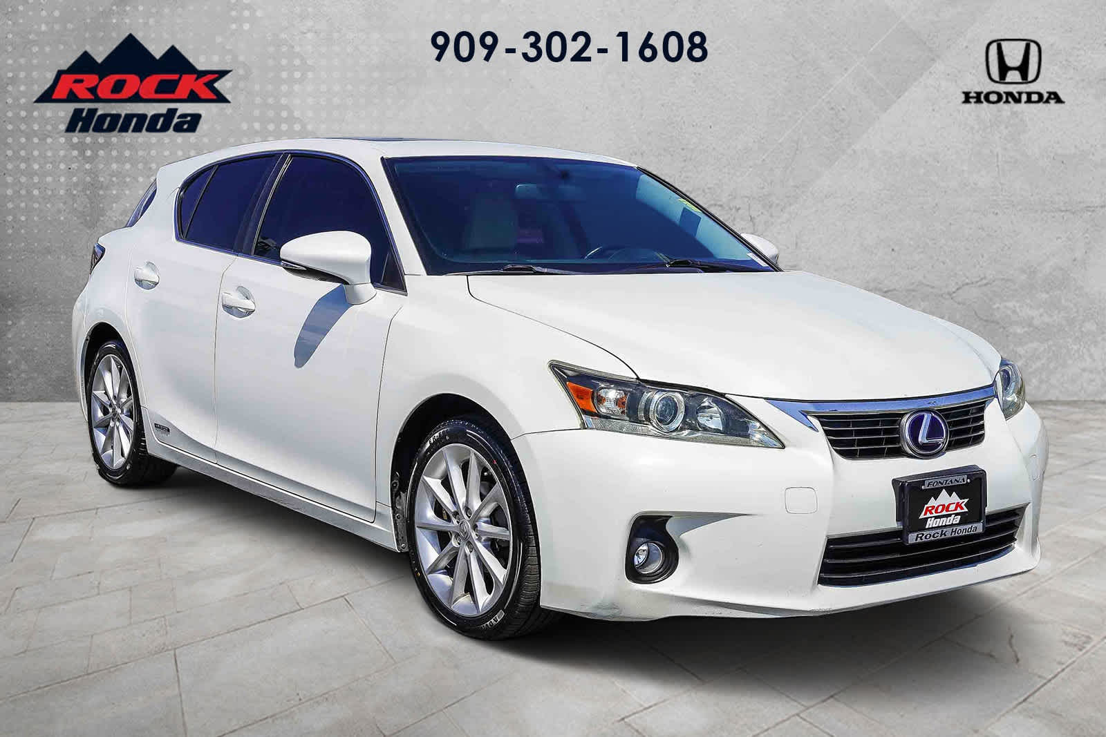 Thumbnail: 2013 Lexus CT - 3