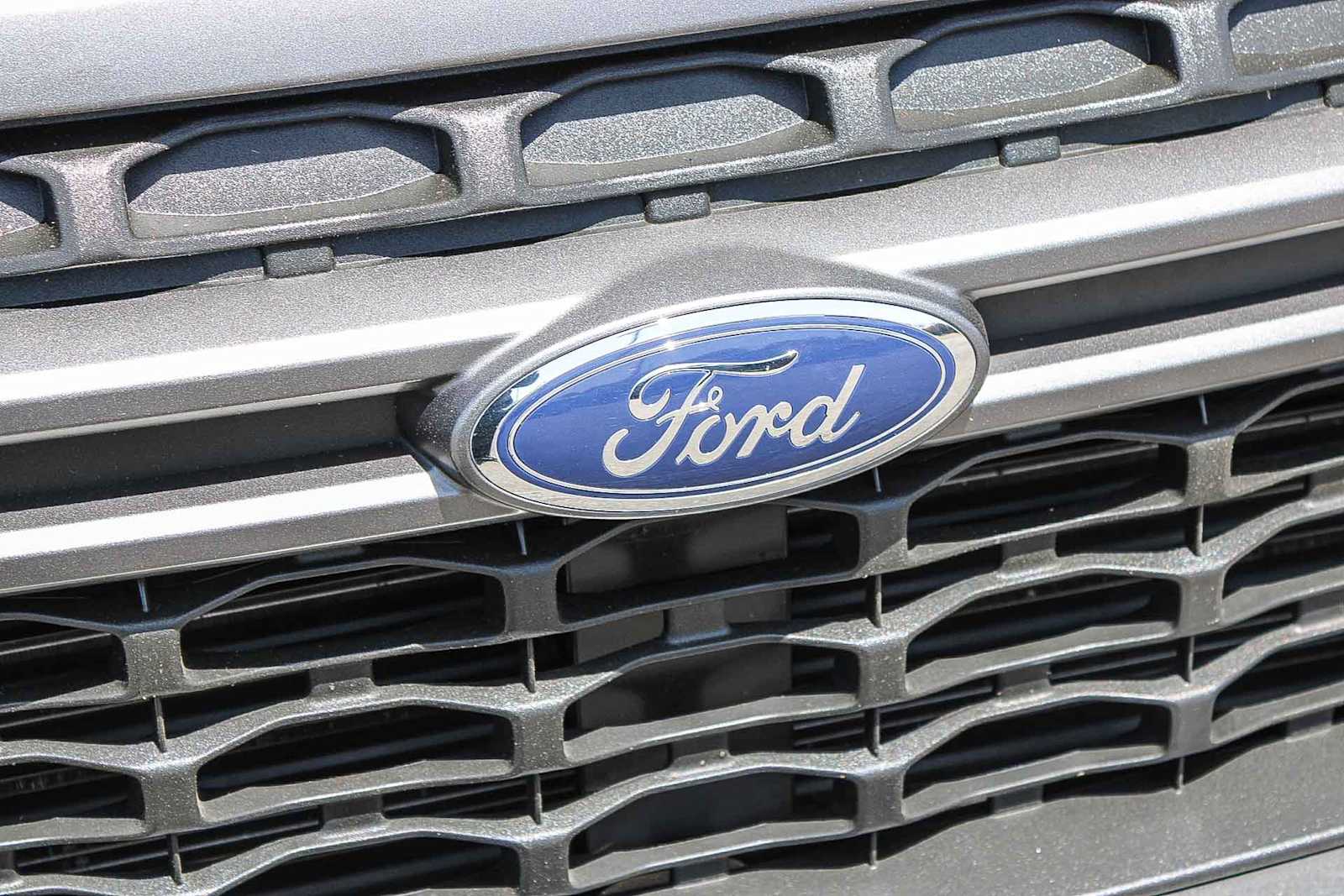 Thumbnail: 2022 Ford Maverick - 5