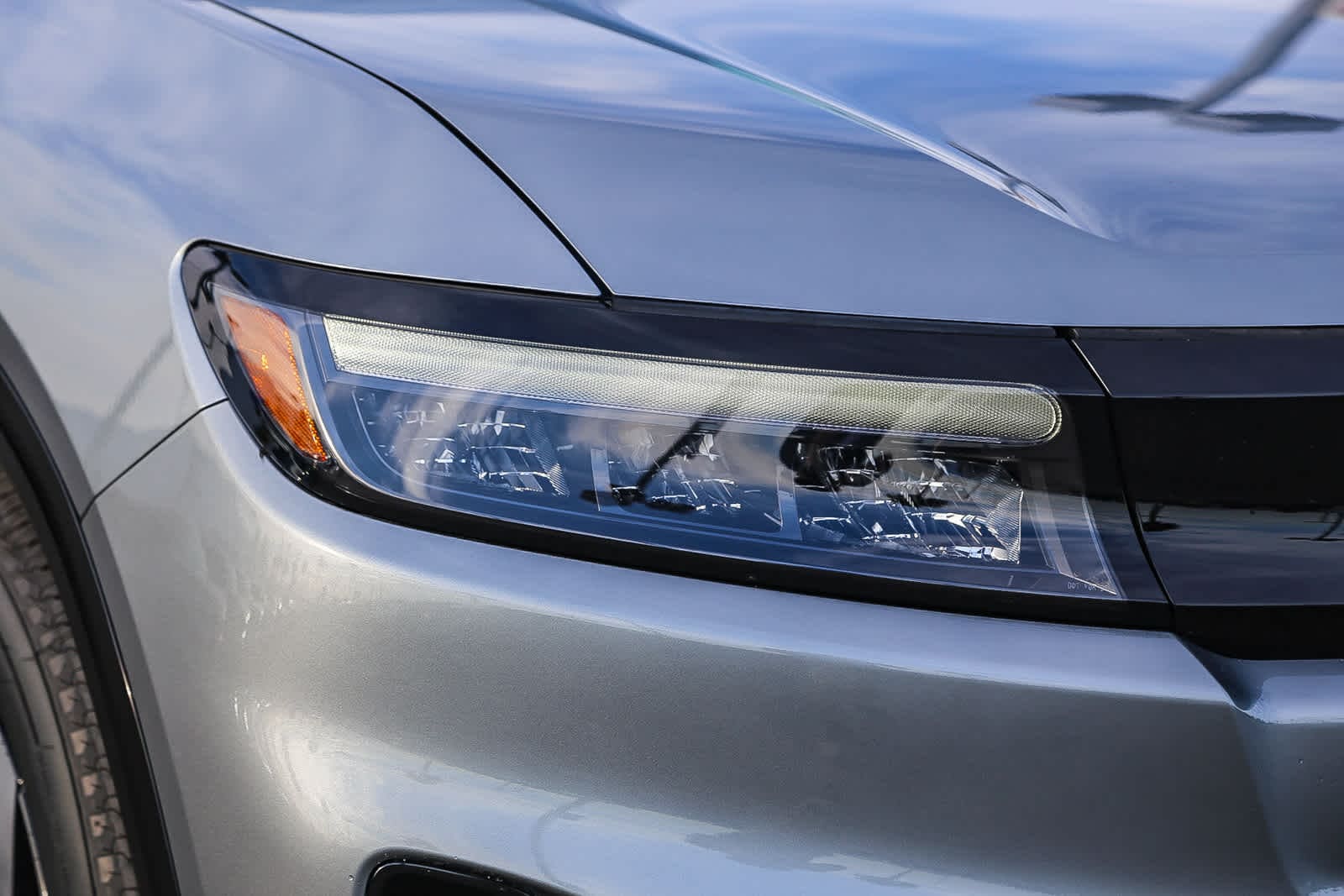 Thumbnail: 2025 Honda Prologue - 4