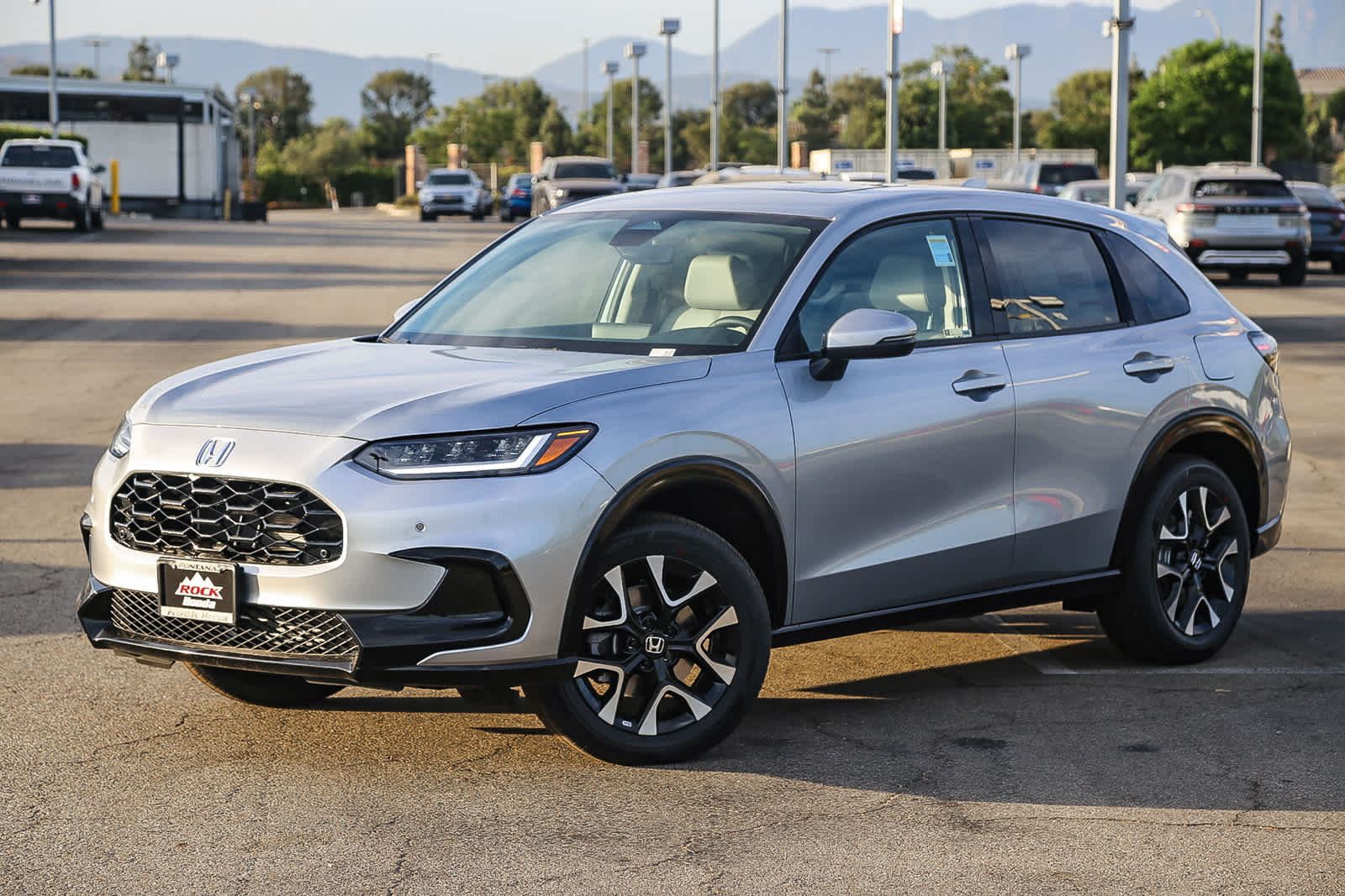 2027 Honda HR-V EX-L — photo 1 of 21
