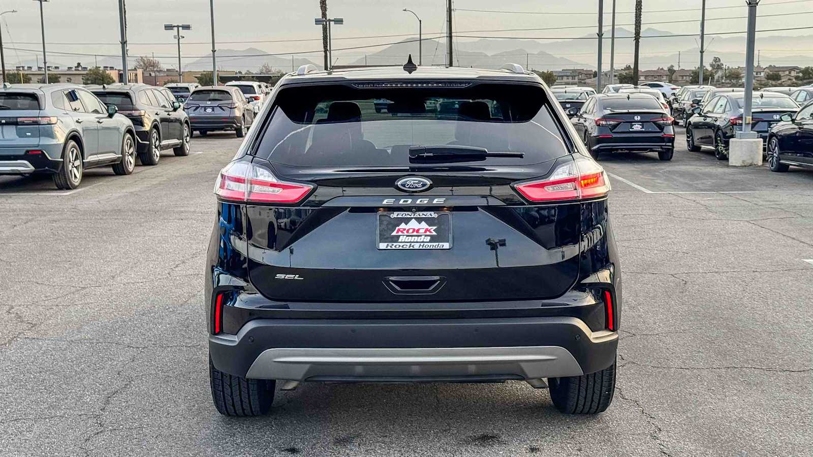 Thumbnail: 2021 Ford Edge - 6