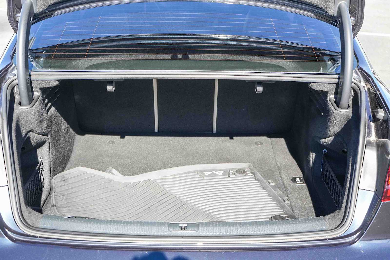 Thumbnail: 2017 Audi A4 - 25