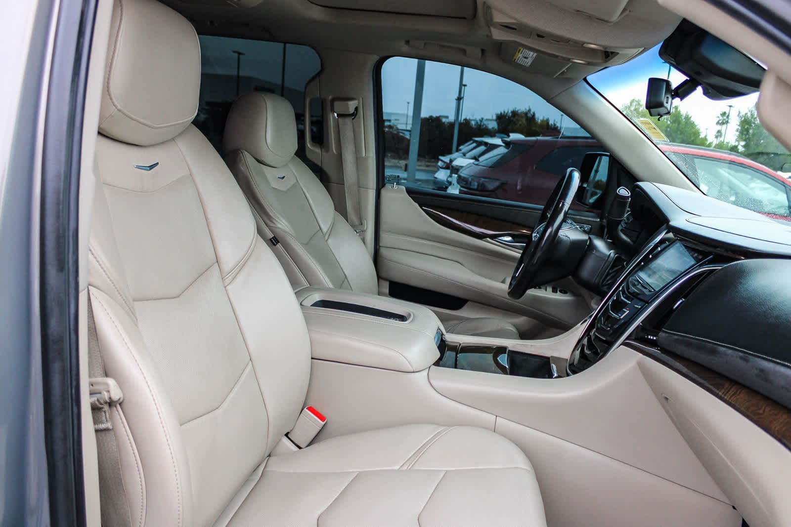 Thumbnail: 2018 Cadillac Escalade - 16