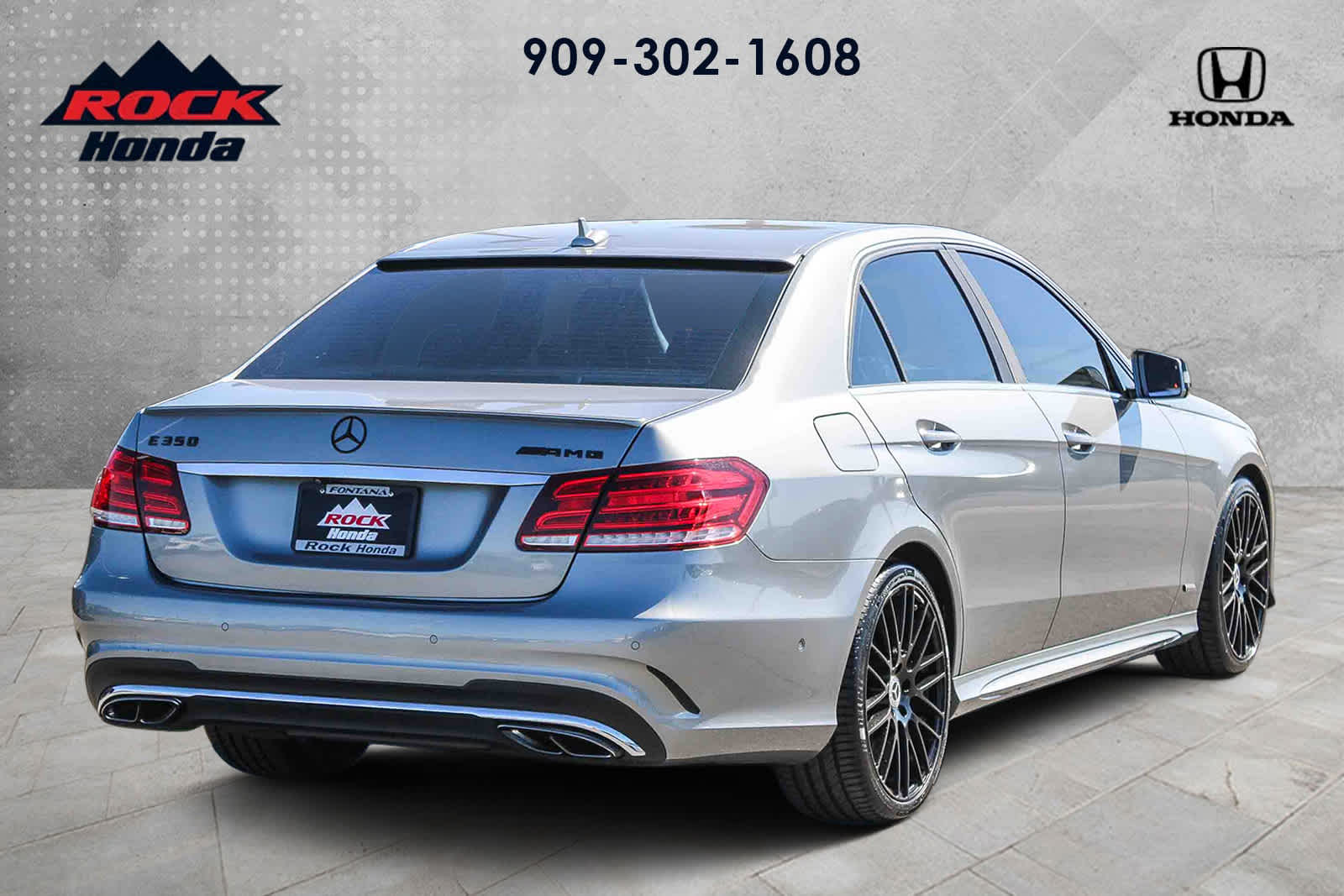 Thumbnail: 2014 Mercedes-Benz E-Class - 4