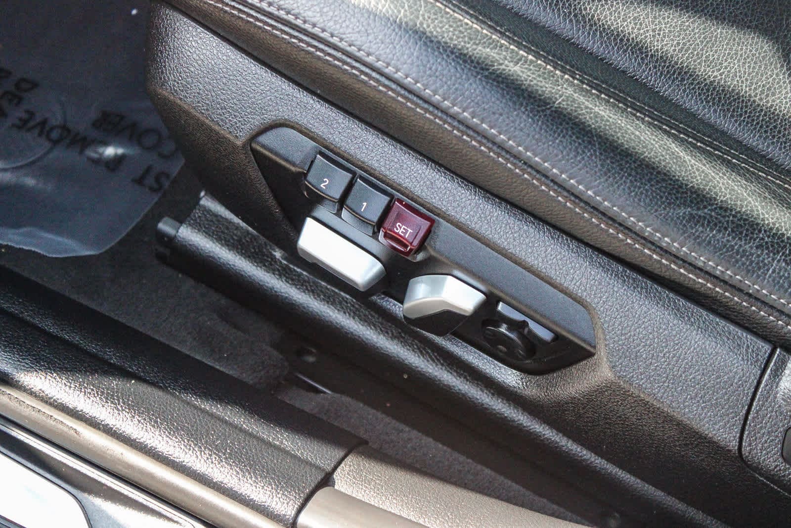 Thumbnail: 2018 BMW 3 Series - 20