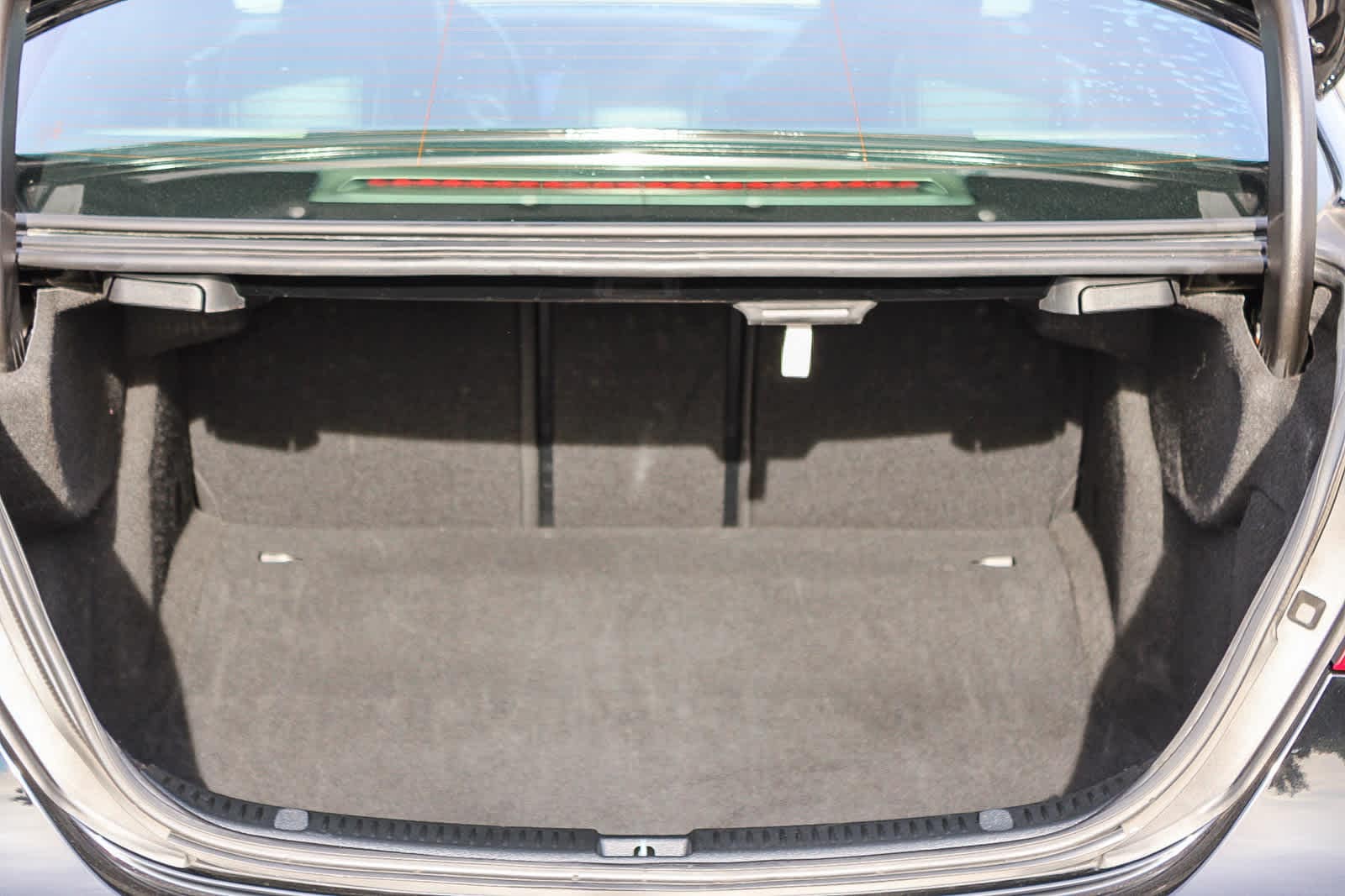 Thumbnail: 2021 Mercedes-Benz E-Class - 24