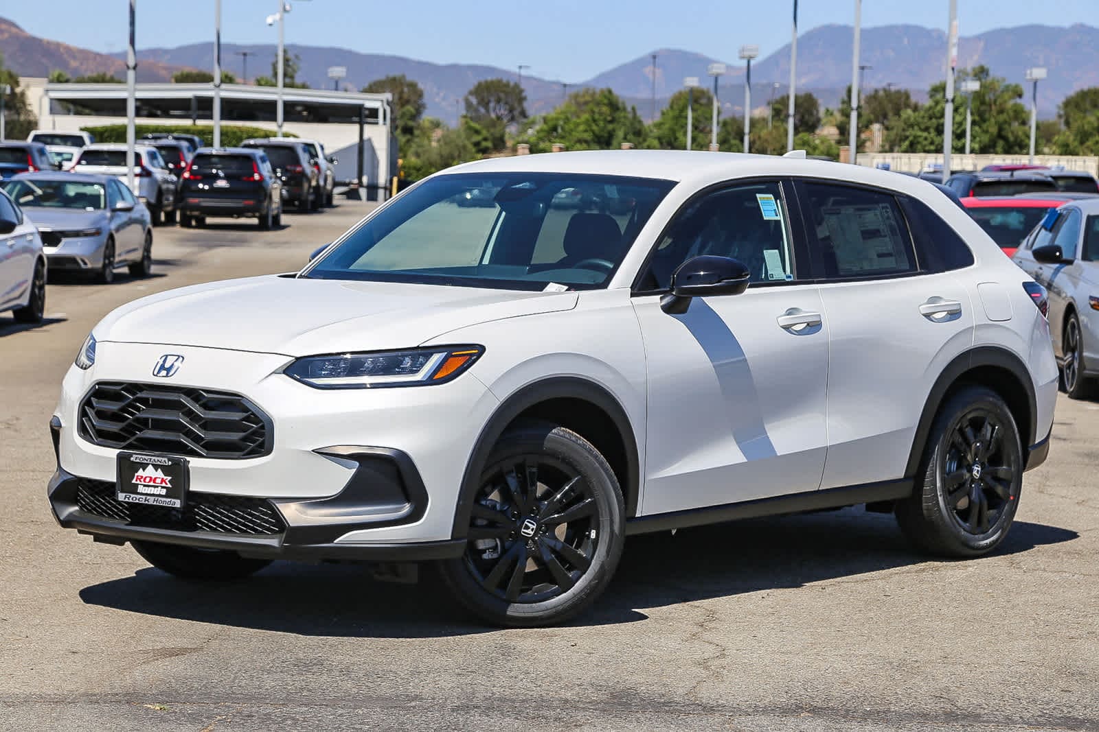 Thumbnail: 2026 Honda HR-V - 1