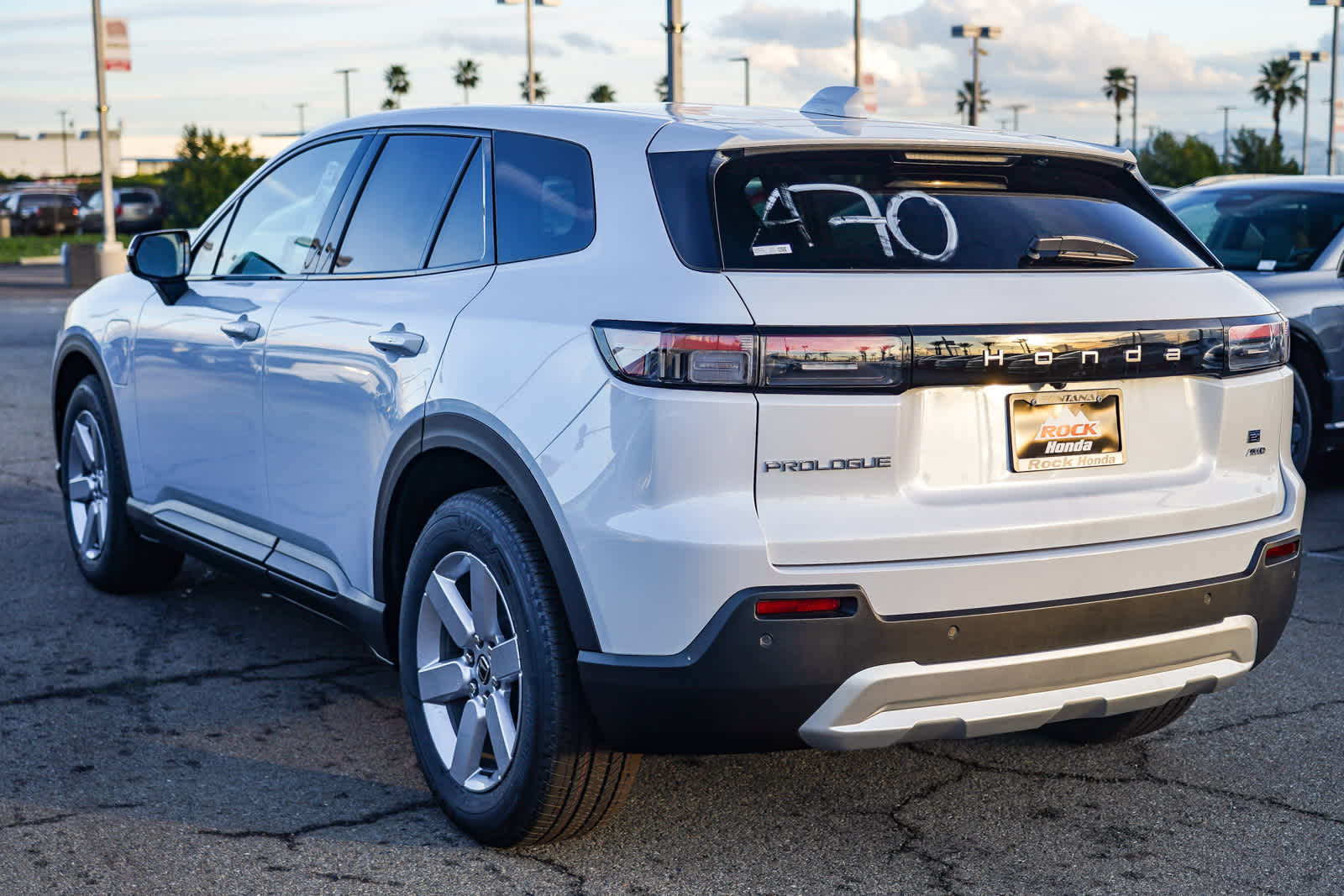 Thumbnail: 2026 Honda Prologue - 8