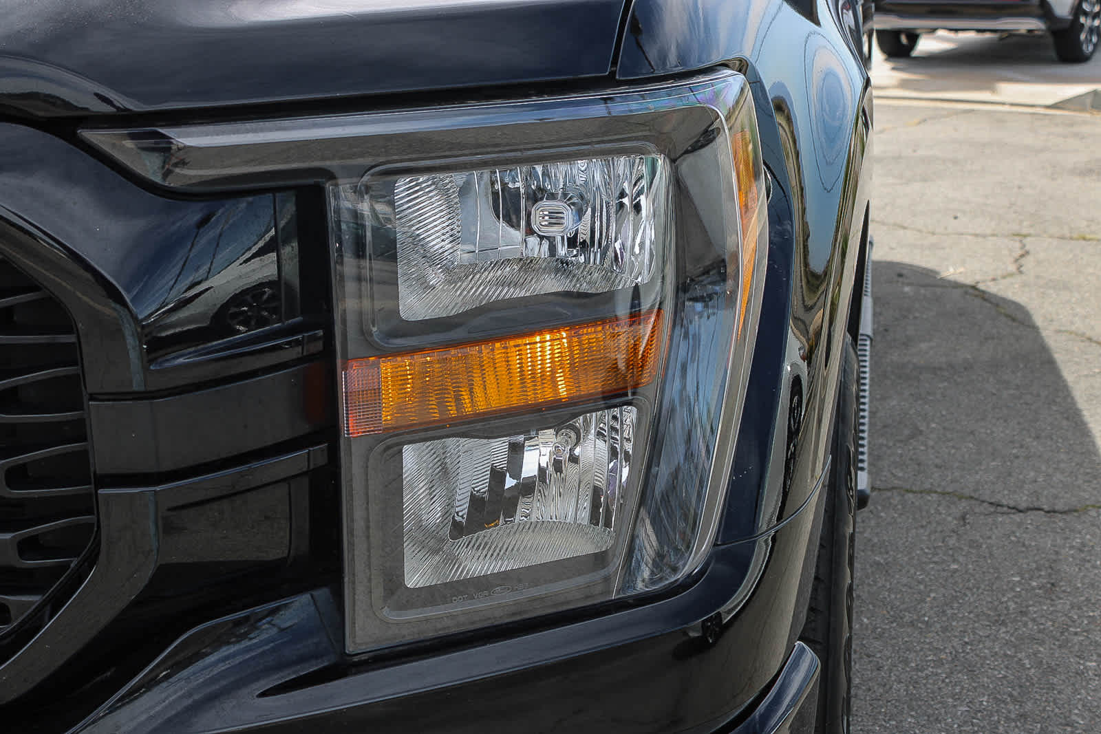 Thumbnail: 2023 Ford F-150 - 10
