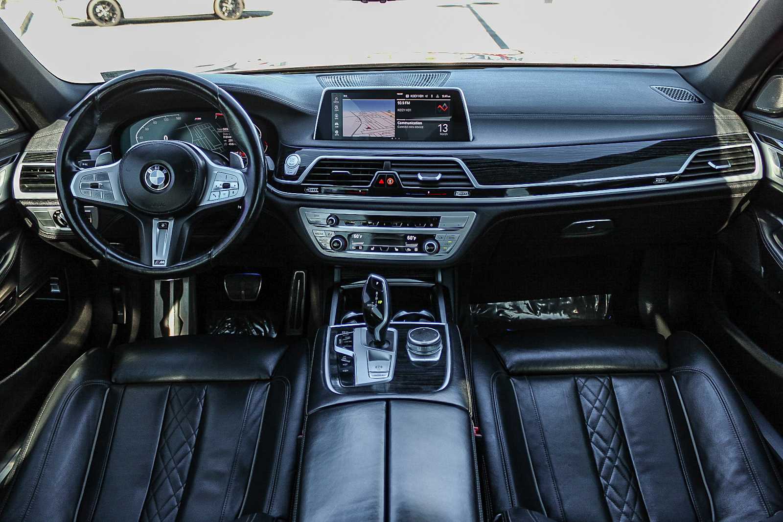 Thumbnail: 2022 BMW 7 Series - 12