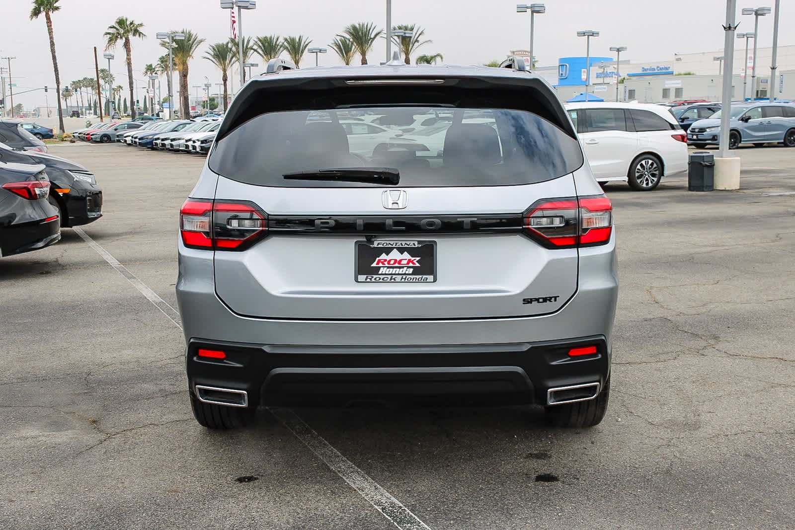 2025 Honda Pilot Sport photo 6