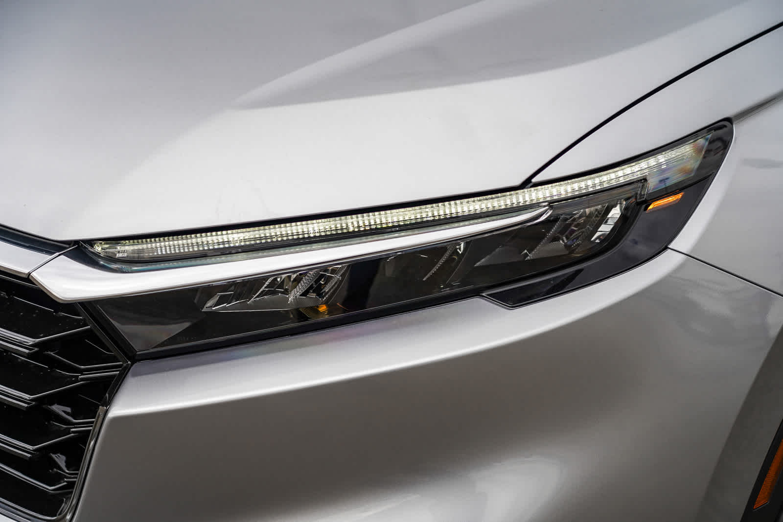 2025 Honda CR-V EX-L photo 2