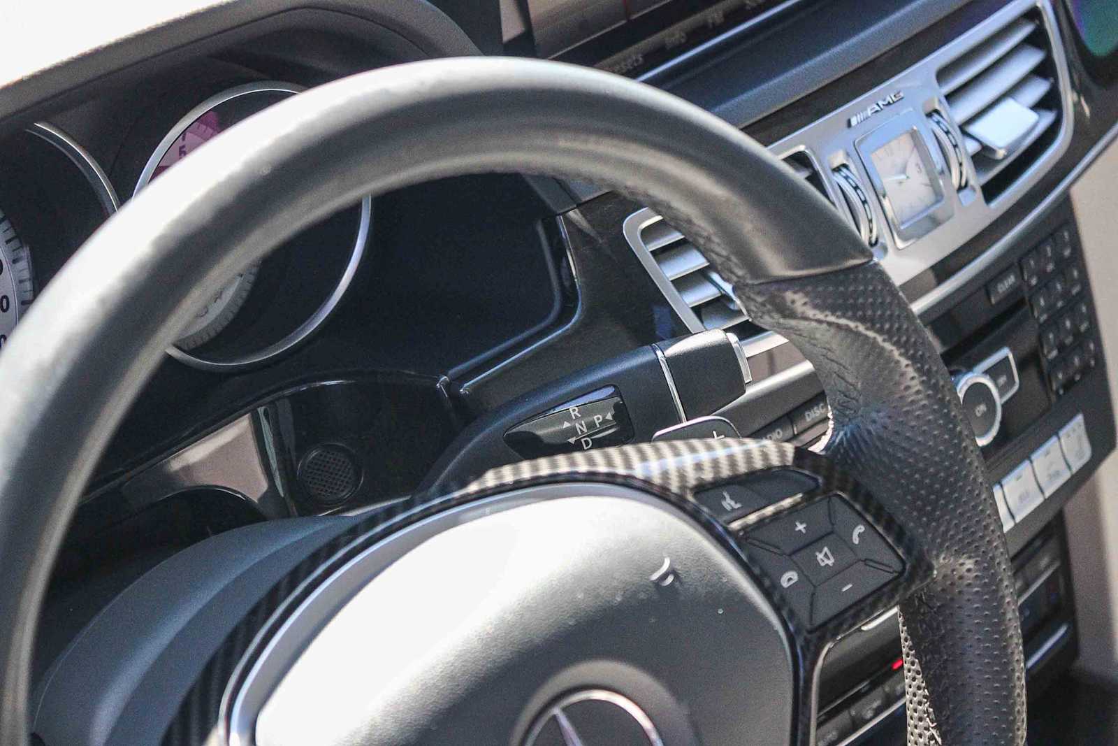 Thumbnail: 2014 Mercedes-Benz E-Class - 23