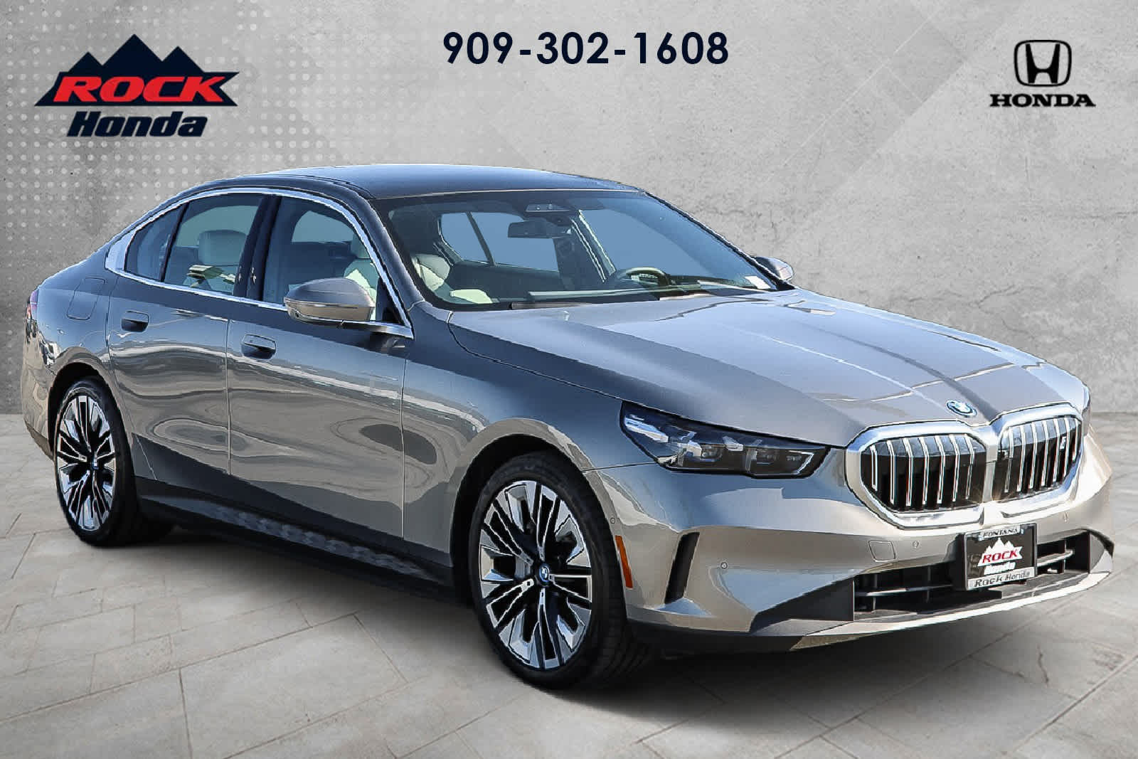 2025 BMW i5 xDrive40 photo 3