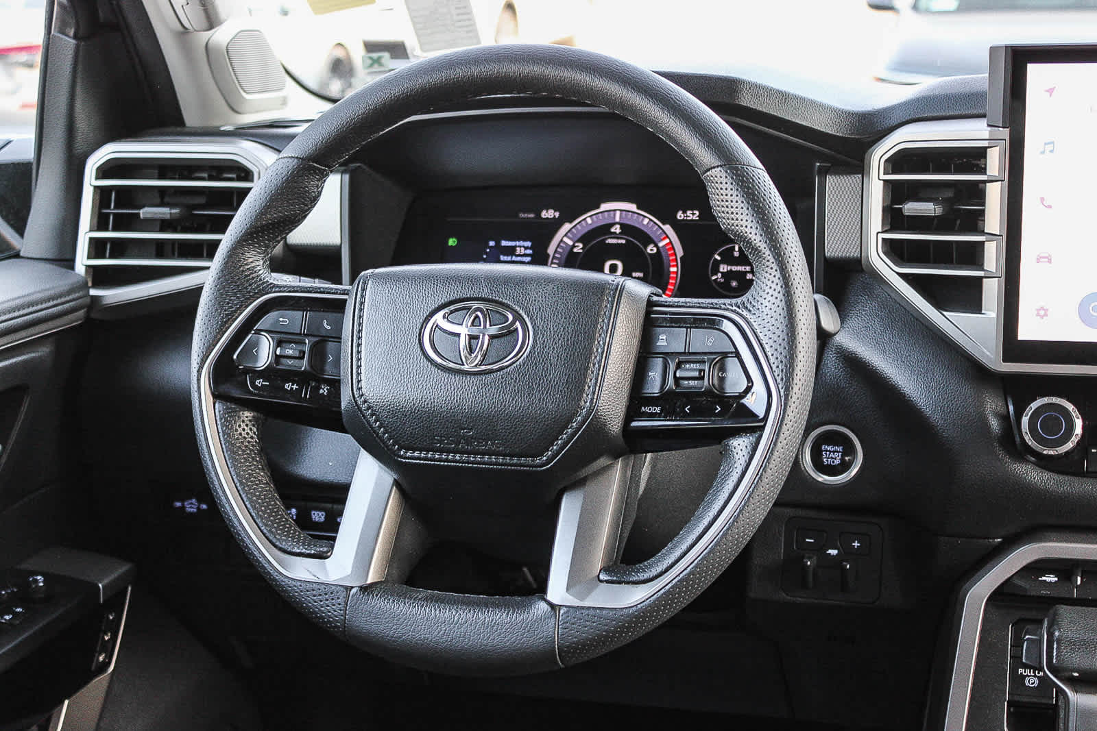 Thumbnail: 2024 Toyota Tundra - 14