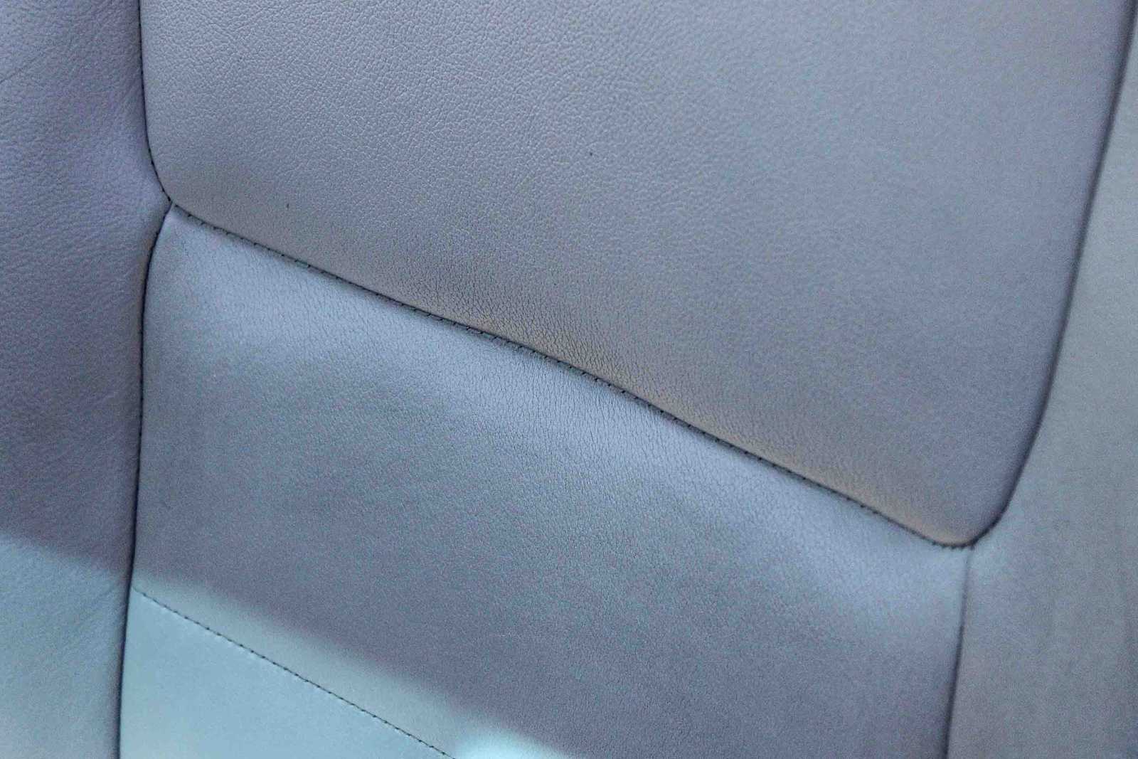 Thumbnail: 2016 Toyota Sienna - 24