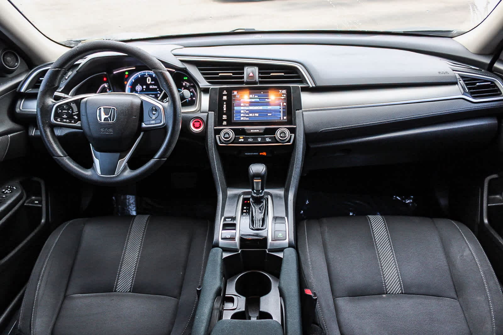 Thumbnail: 2017 Honda Civic - 12