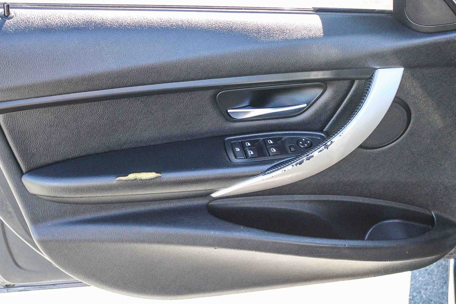 Thumbnail: 2015 BMW 3 Series - 20