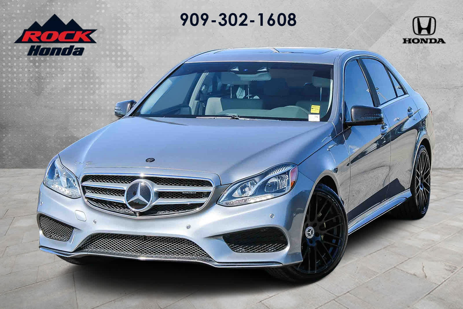 Thumbnail: 2014 Mercedes-Benz E-Class - 1