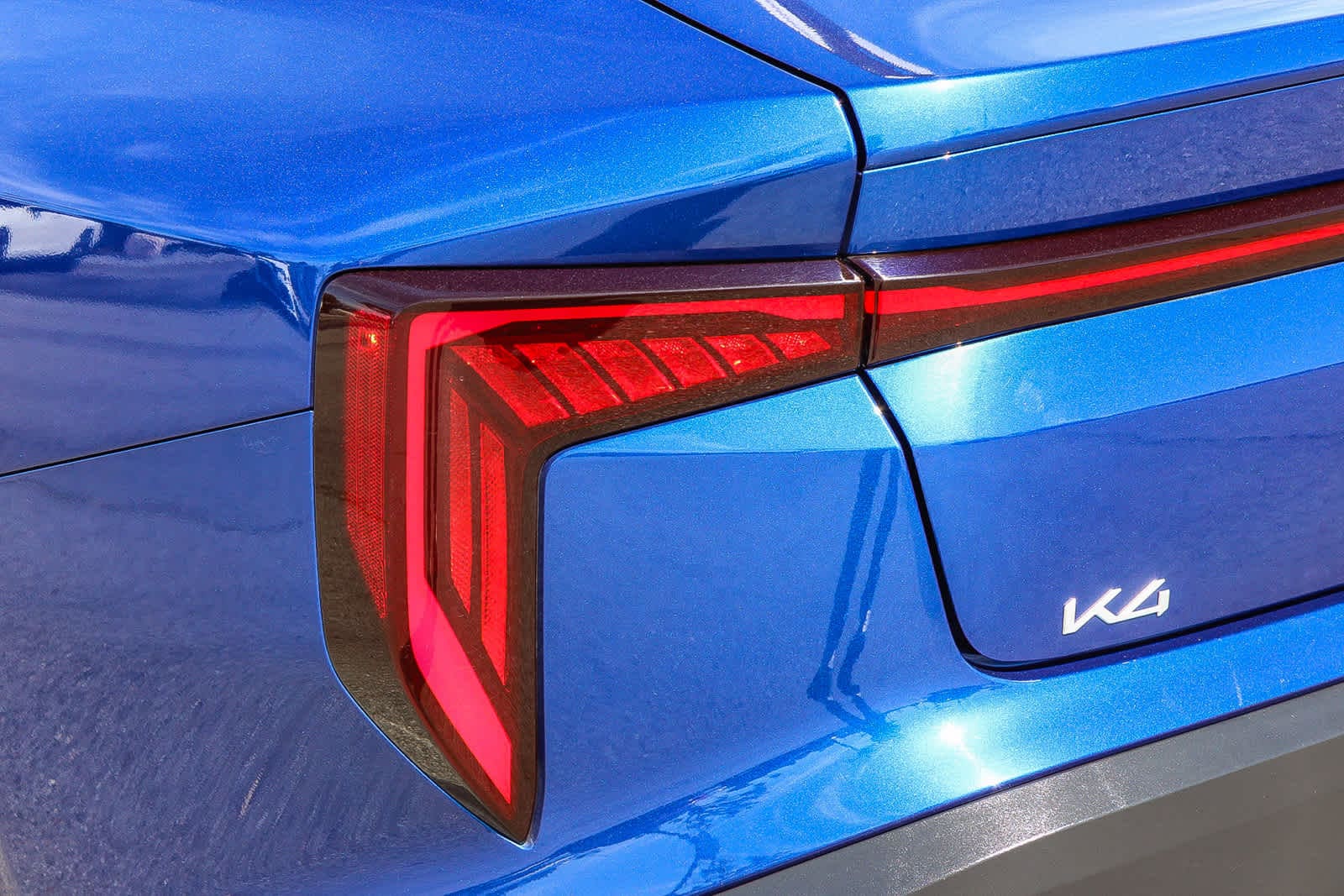 2025 Kia K4 LXS photo 6