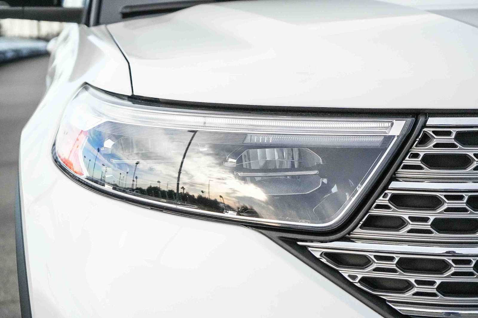 Thumbnail: 2020 Ford Explorer - 4