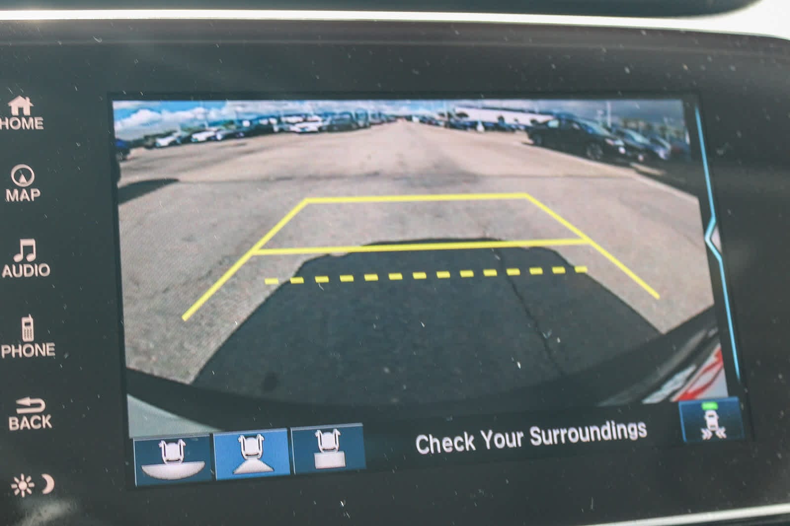 Thumbnail: 2020 Honda CR-V - 18