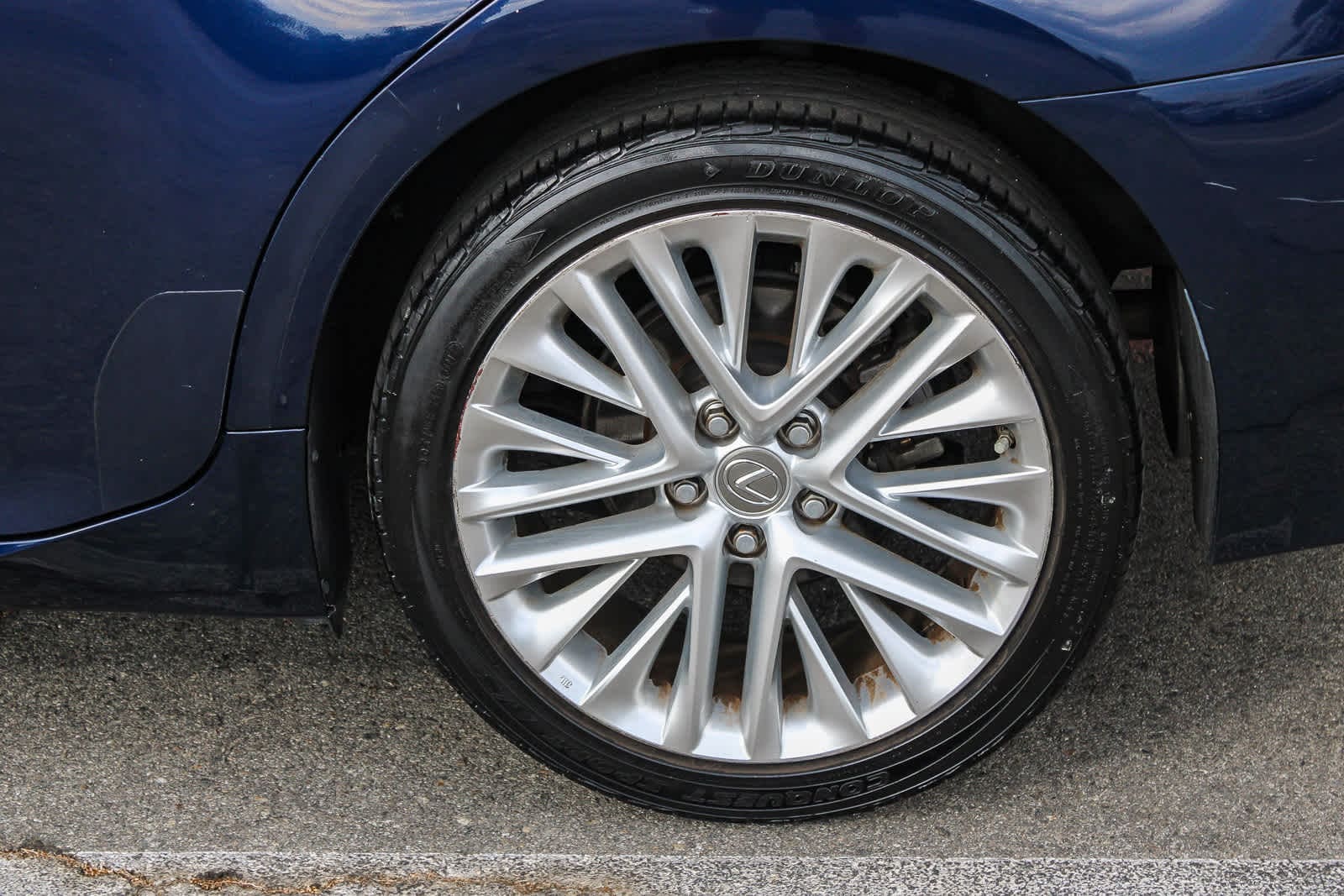 Thumbnail: 2014 Lexus ES - 8