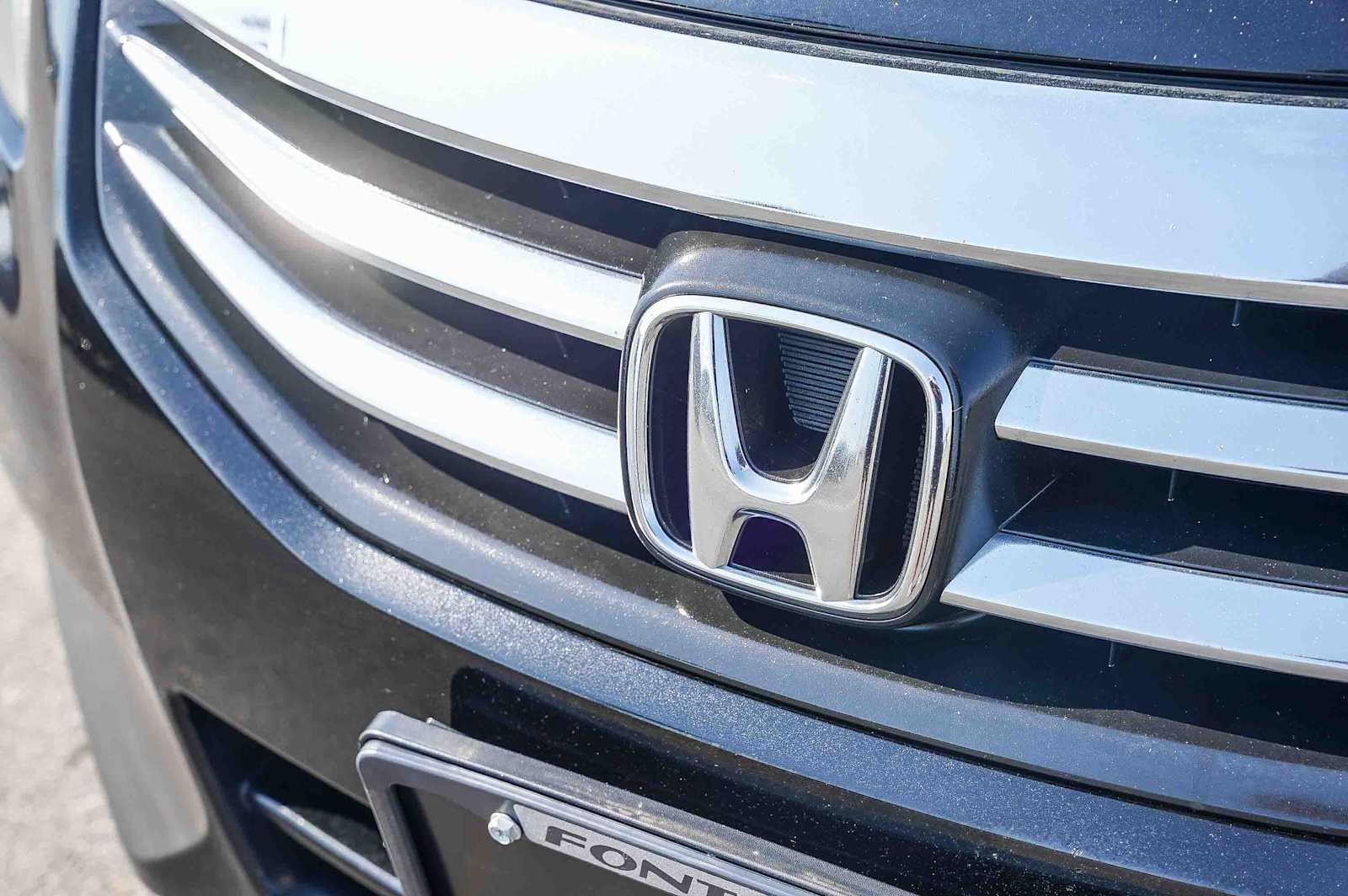 Thumbnail: 2011 Honda Accord - 11